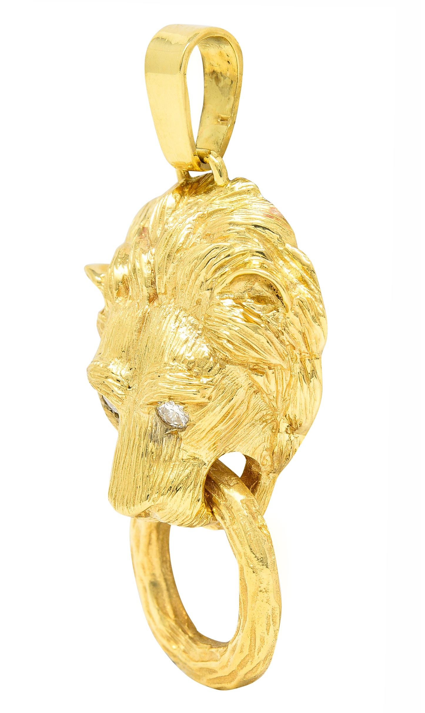 Brilliant Cut Van Cleef & Arpels Diamond 18 Karat Gold Barquerolles Lion Door Knocker Pendant