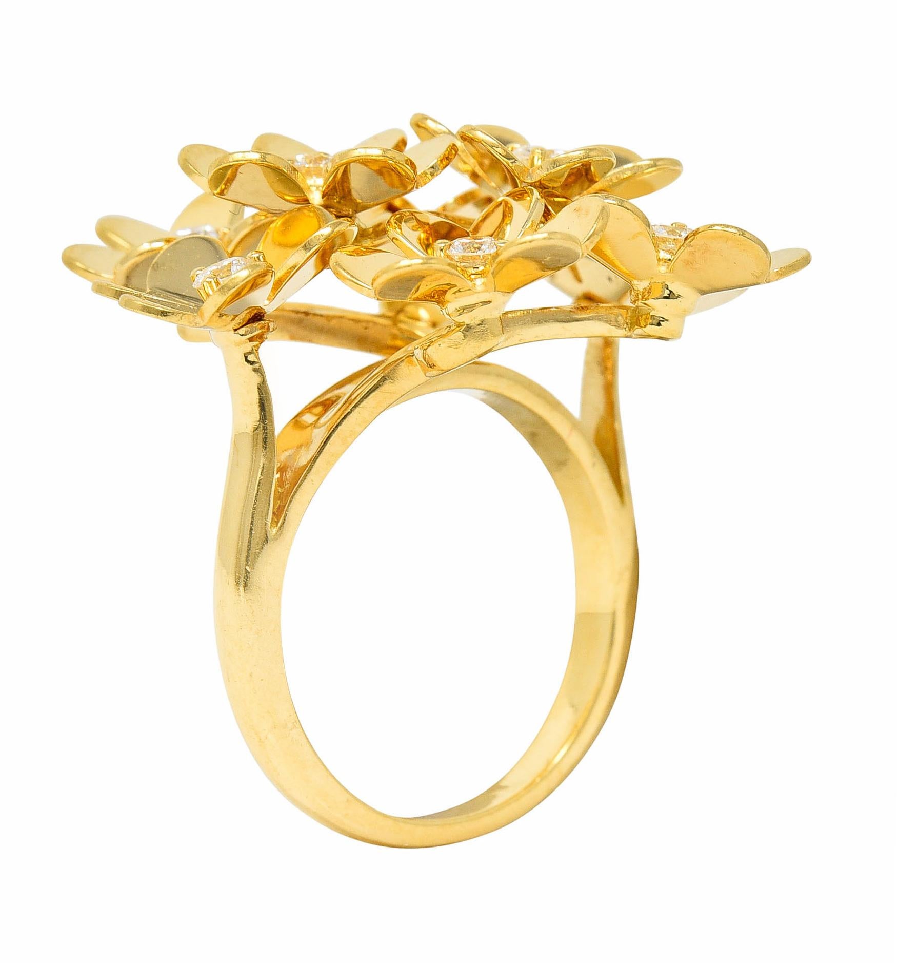 Van Cleef & Arpels Diamond 18 Karat Gold French 8 Flower Frivole Cluster Ring 3