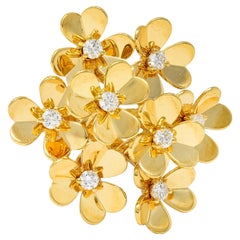 Van Cleef & Arpels Diamond 18 Karat Gold French 8 Flower Frivole Cluster Ring