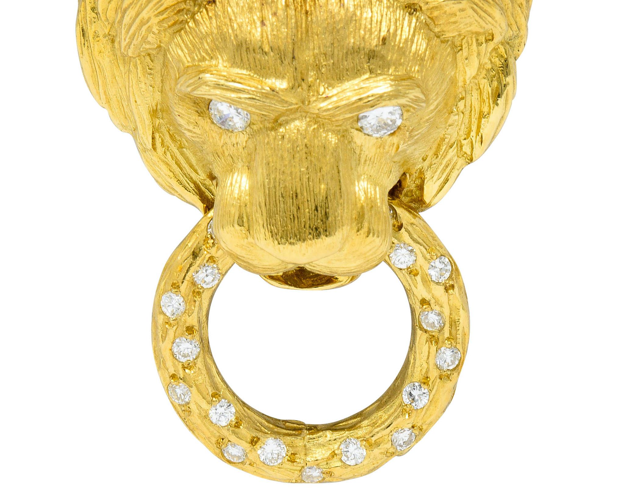 Women's or Men's Van Cleef & Arpels Diamond 18 Karat Gold Lion Doorknocker Brooch