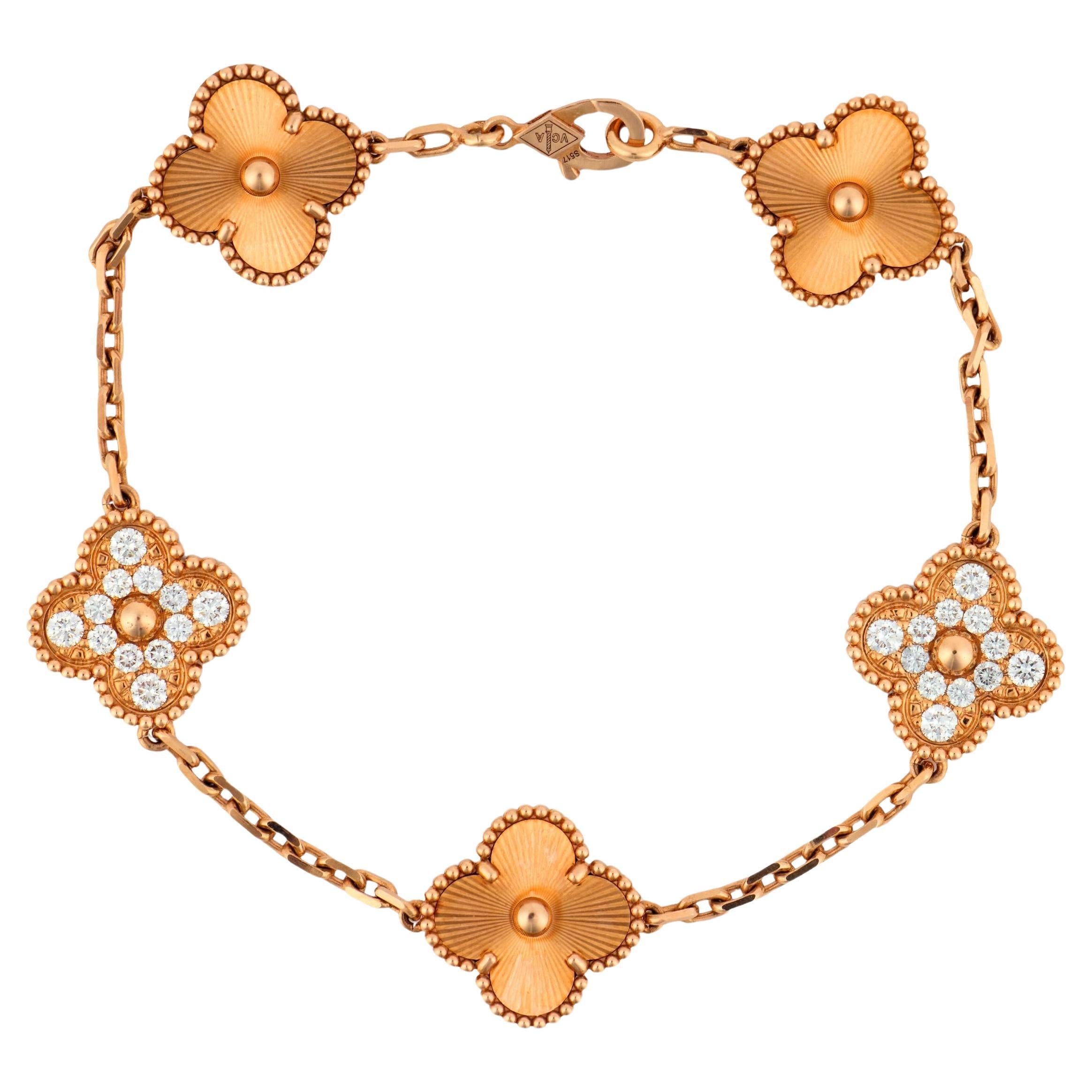 Pulsera Alhambra Van Cleef 
Arpels de diamantes y oro rosa de 18 quilates