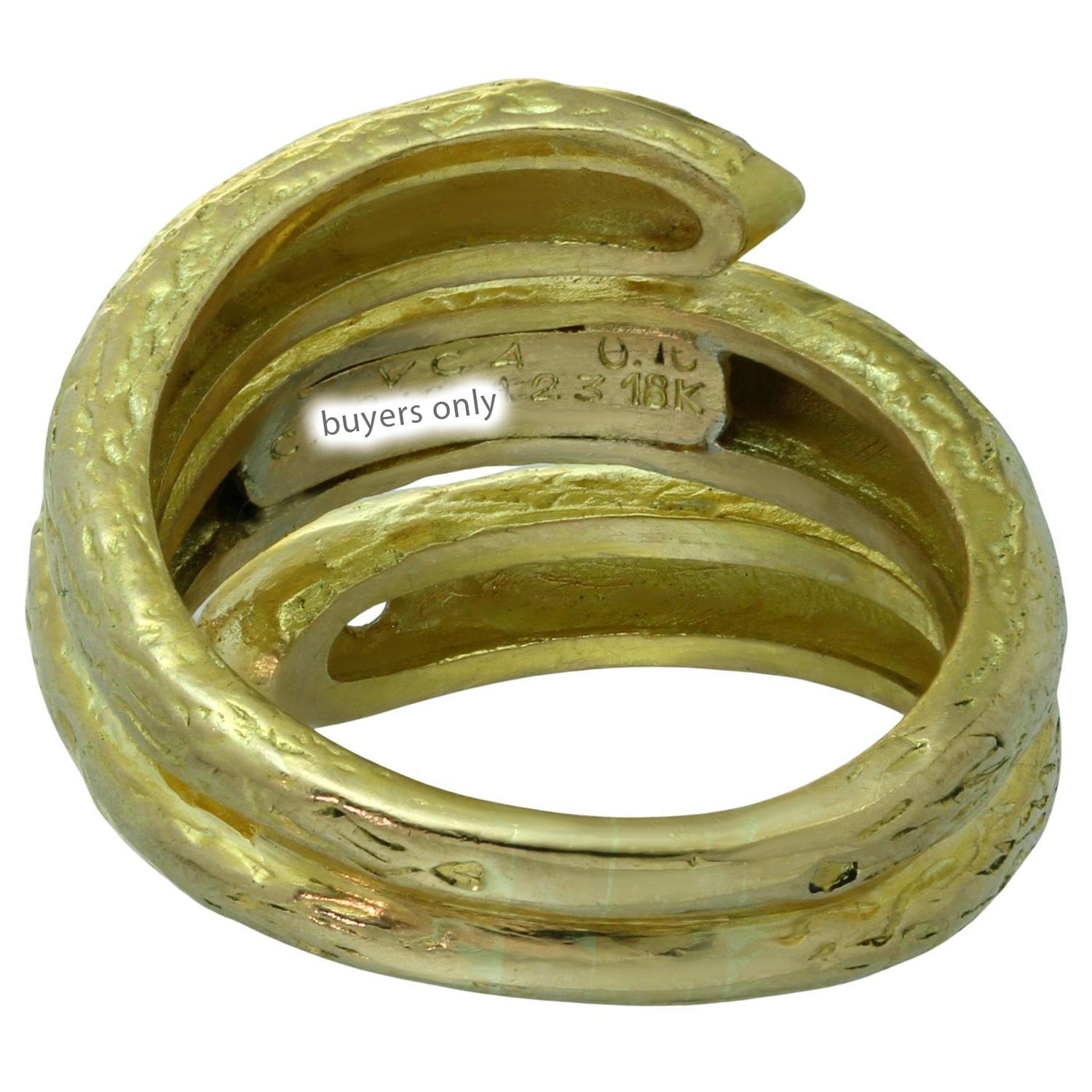 Brilliant Cut Van Cleef & Arpels Diamond 18k Texured Yellow Gold Serpent Ring 53