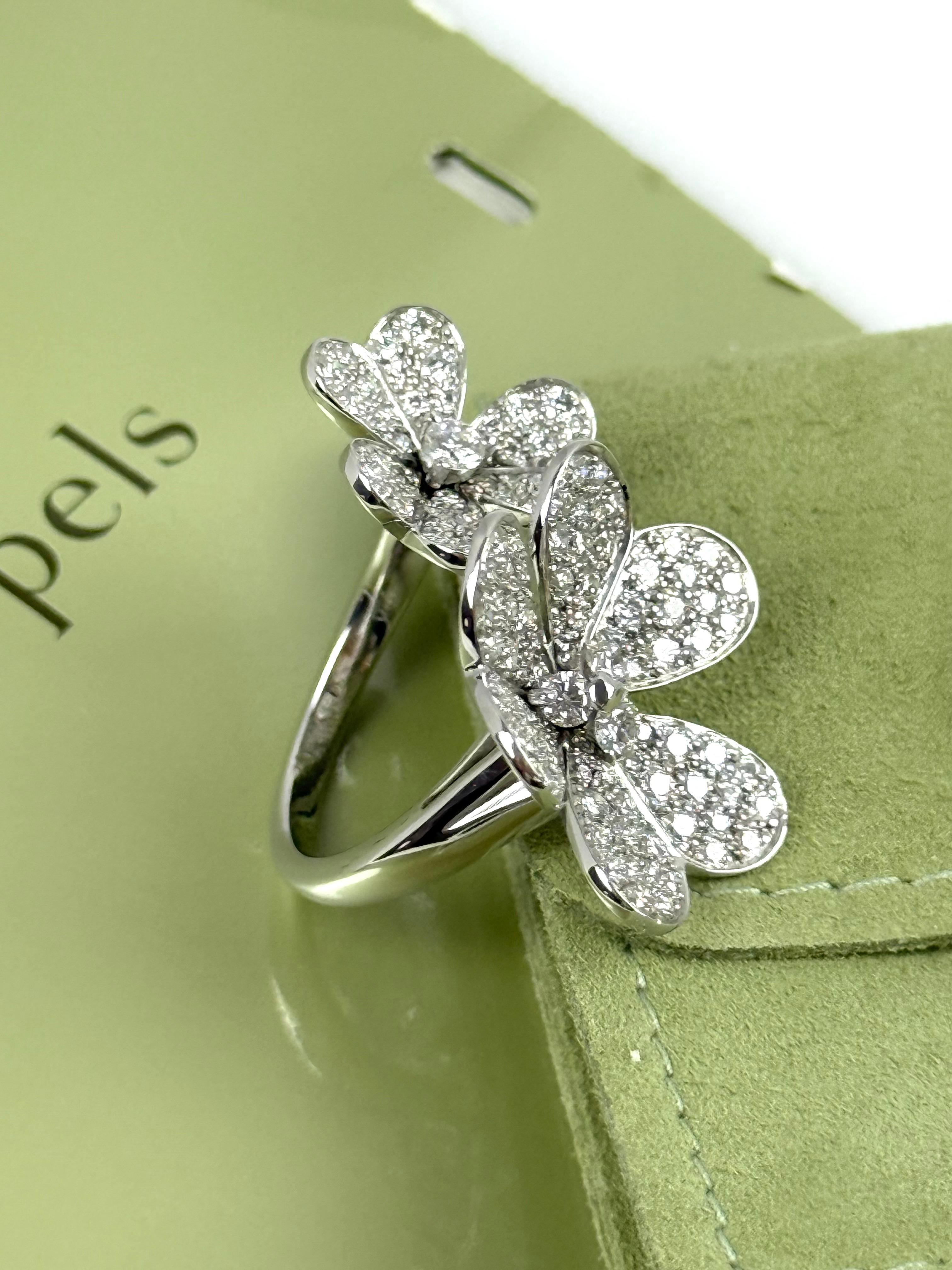 Anillo Frivole de oro blanco de 18 quilates con diamantes Van Cleef & Arpels en venta 1