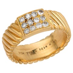 Van Cleef & Arpels, bague en or jaune 18 carats avec diamants