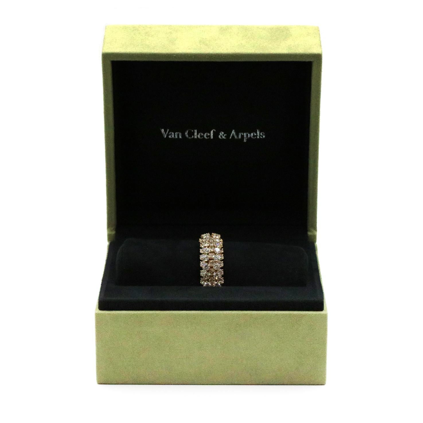 Women's Van Cleef & Arpels  A Cheval Diamond 18K Yellow Gold Bracelet For Sale