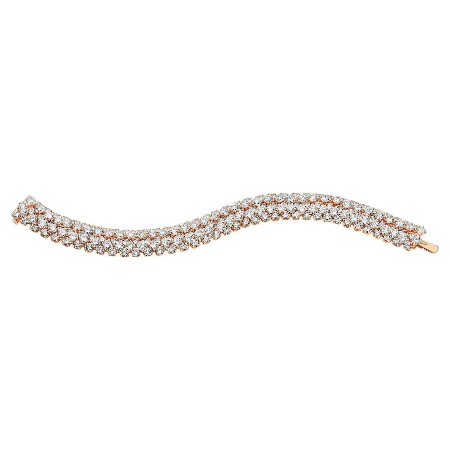 Van Cleef &amp; Arpels  Bracelet en or jaune 18 carats avec diamants en forme de chevalet en vente