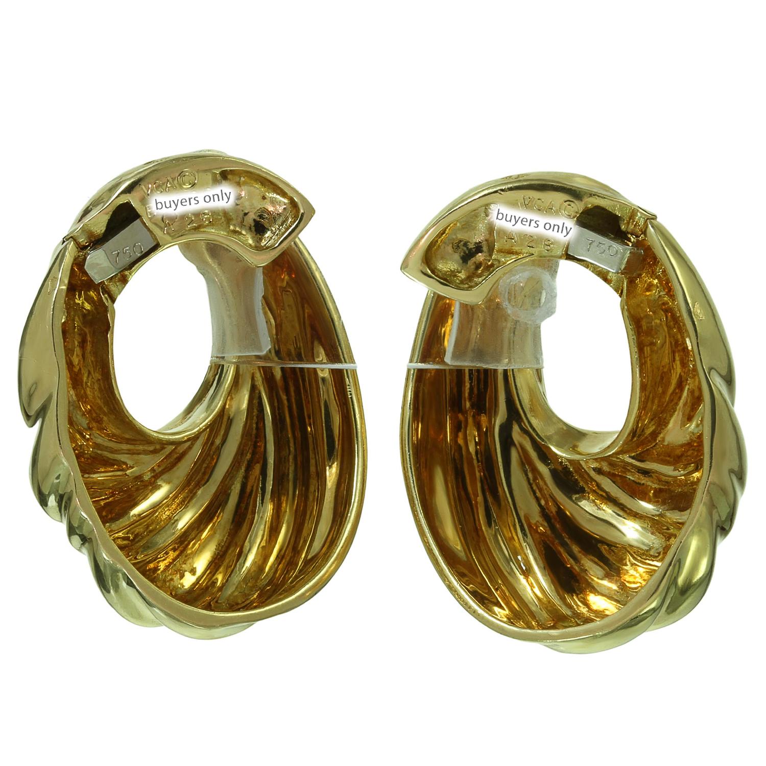 Brilliant Cut Van Cleef & Arpels Diamond 18k Yellow Gold Hoop Earrings For Sale
