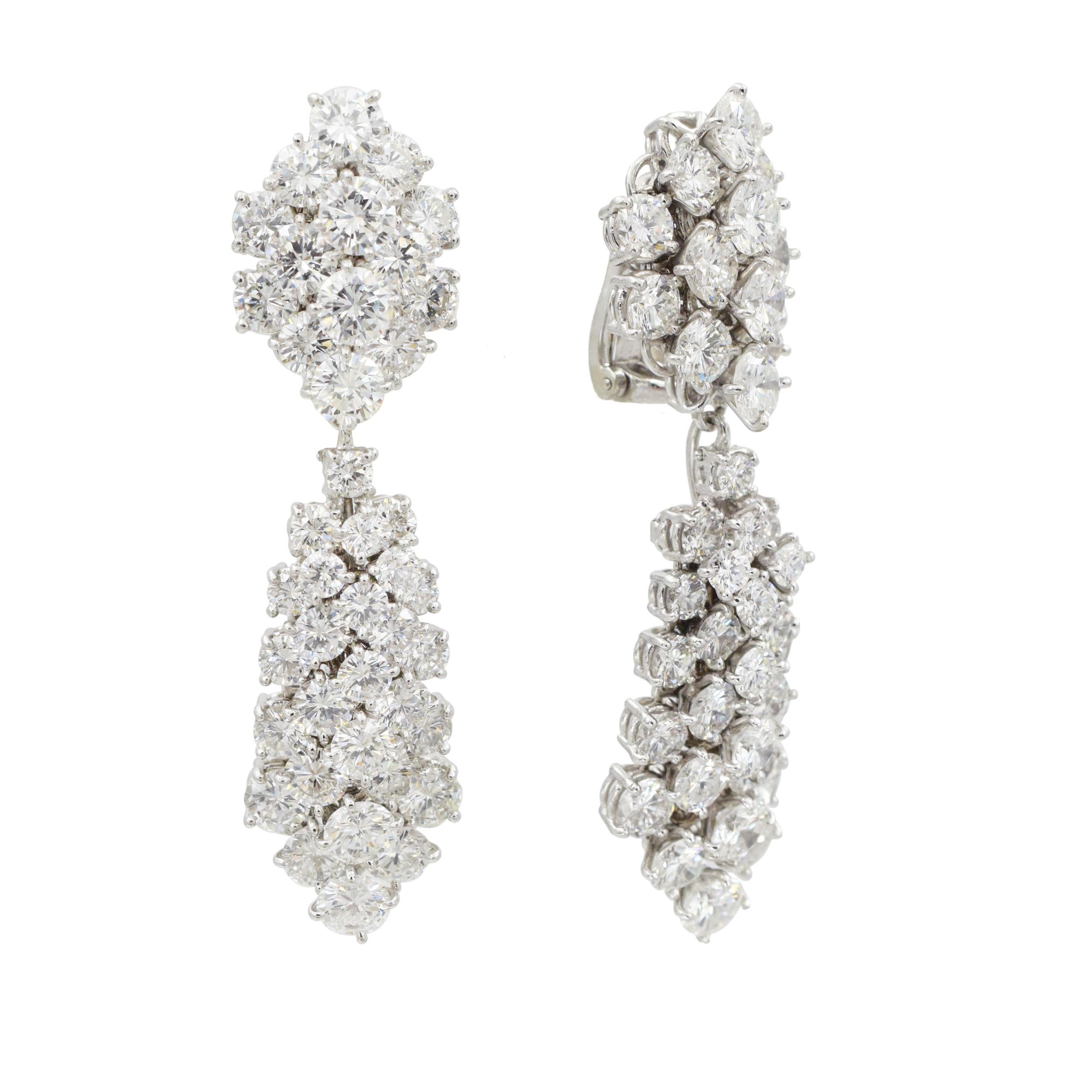 Van Cleef & Arpels  Clips d'oreilles 'À Cheval' en diamant Excellent état - En vente à New York, NY