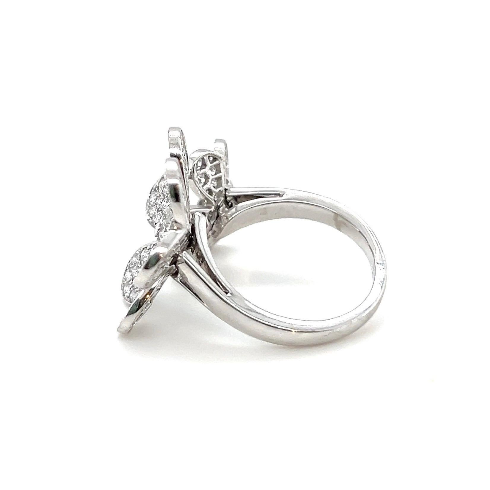 Van Cleef & Arpels Diamond and 18 Karat White Gold Frivole Ring For Sale 1