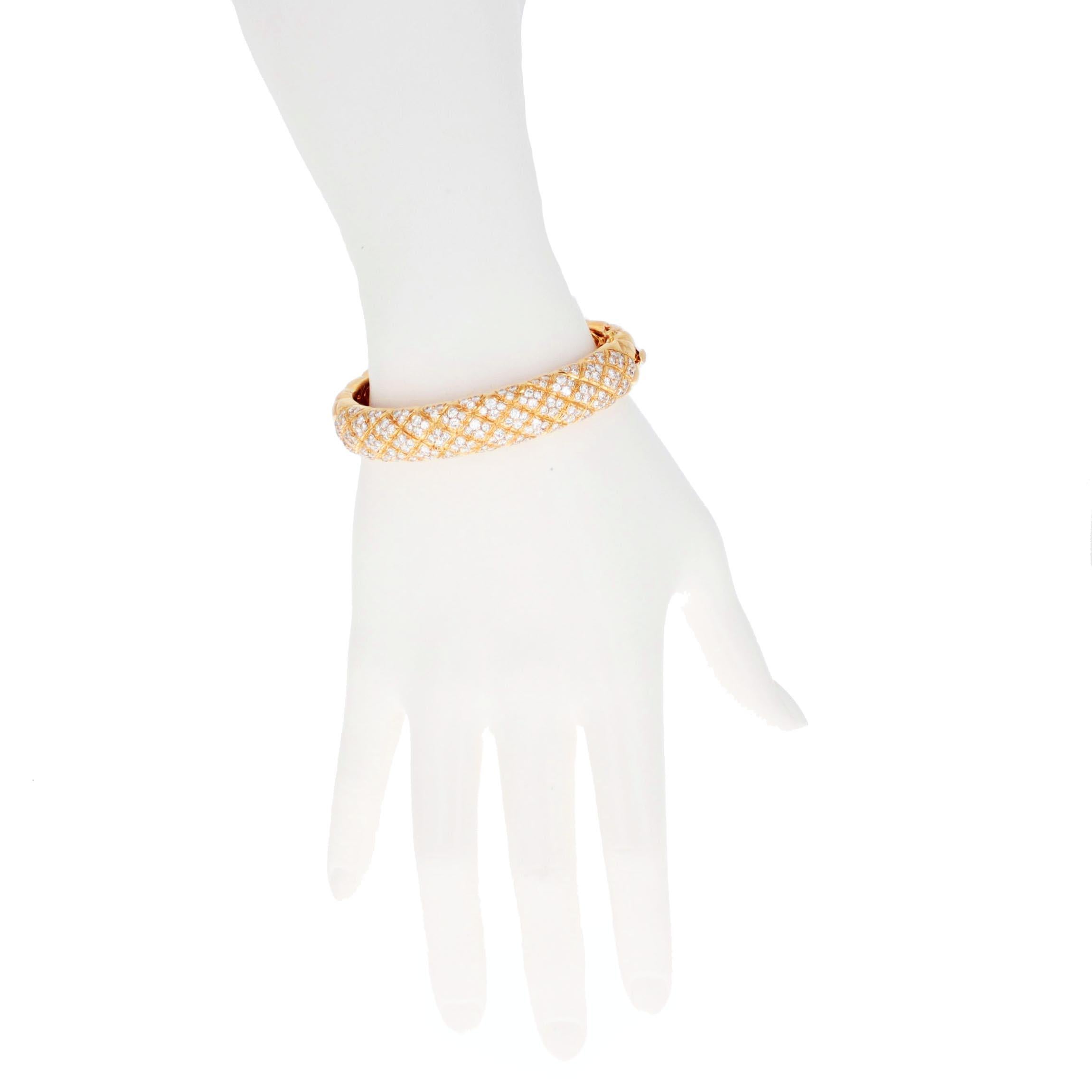 Modern Van Cleef & Arpels Diamond and Gold Bangle Bracelet, French