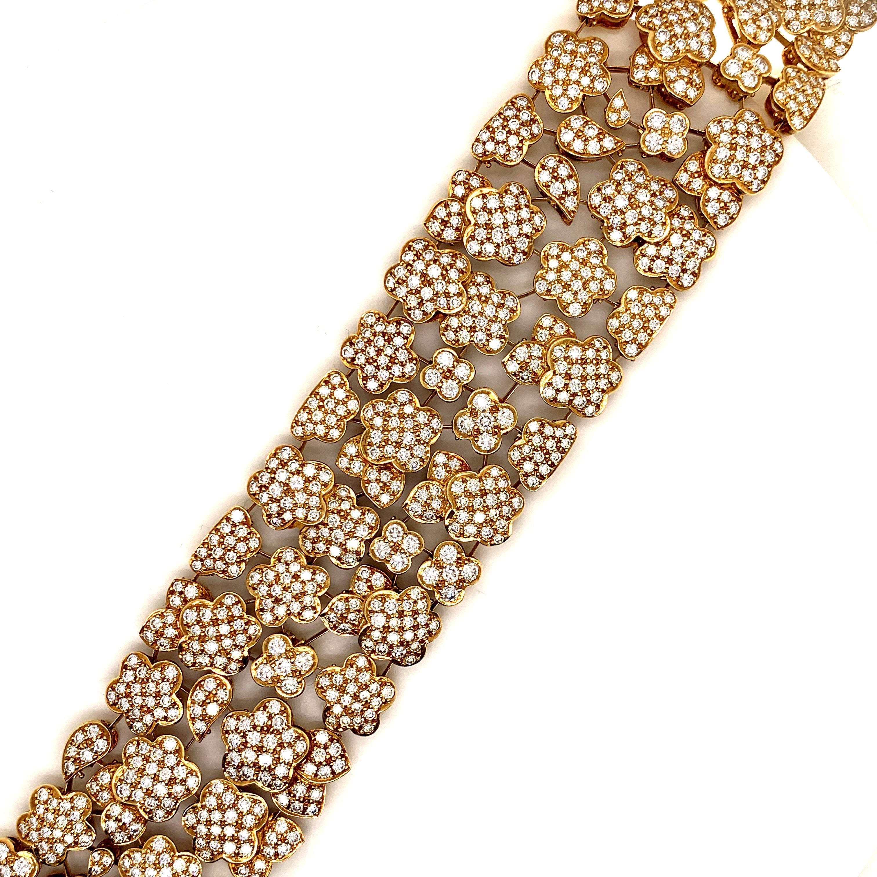 Van Cleef & Arpels 18k Gold Diamond 'Melusine' Bracelet 3