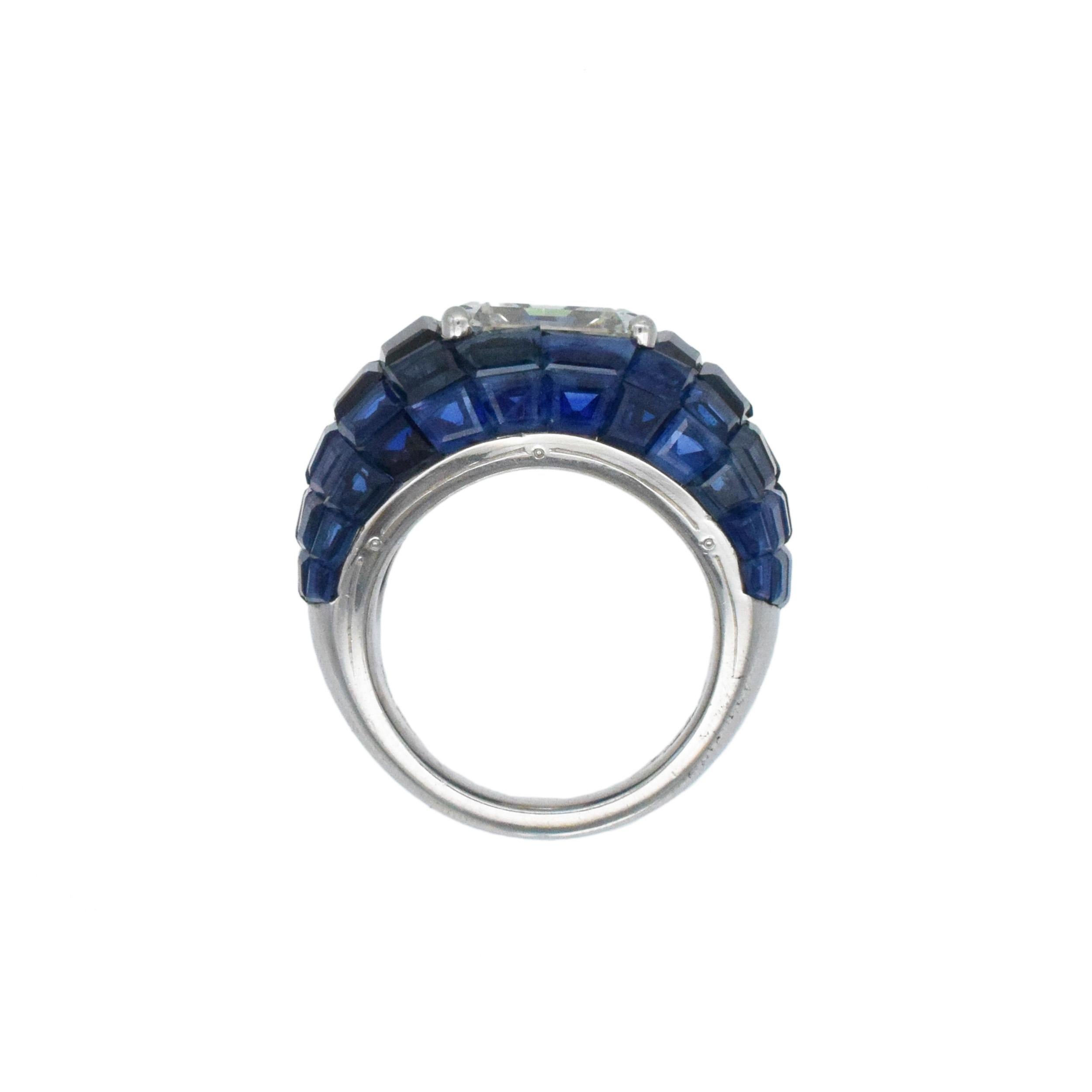 Van Cleef & Arpels Diamond and 'Mystery- Set' Sapphire Ring of Bombé Design For Sale 1