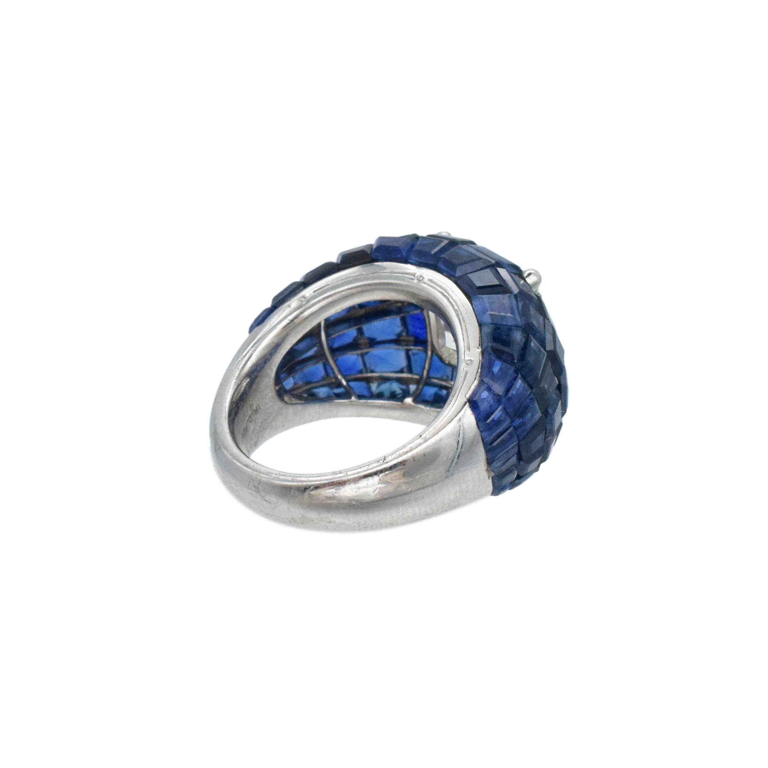 Van Cleef & Arpels Diamond and 'Mystery- Set' Sapphire Ring of Bombé Design For Sale 2