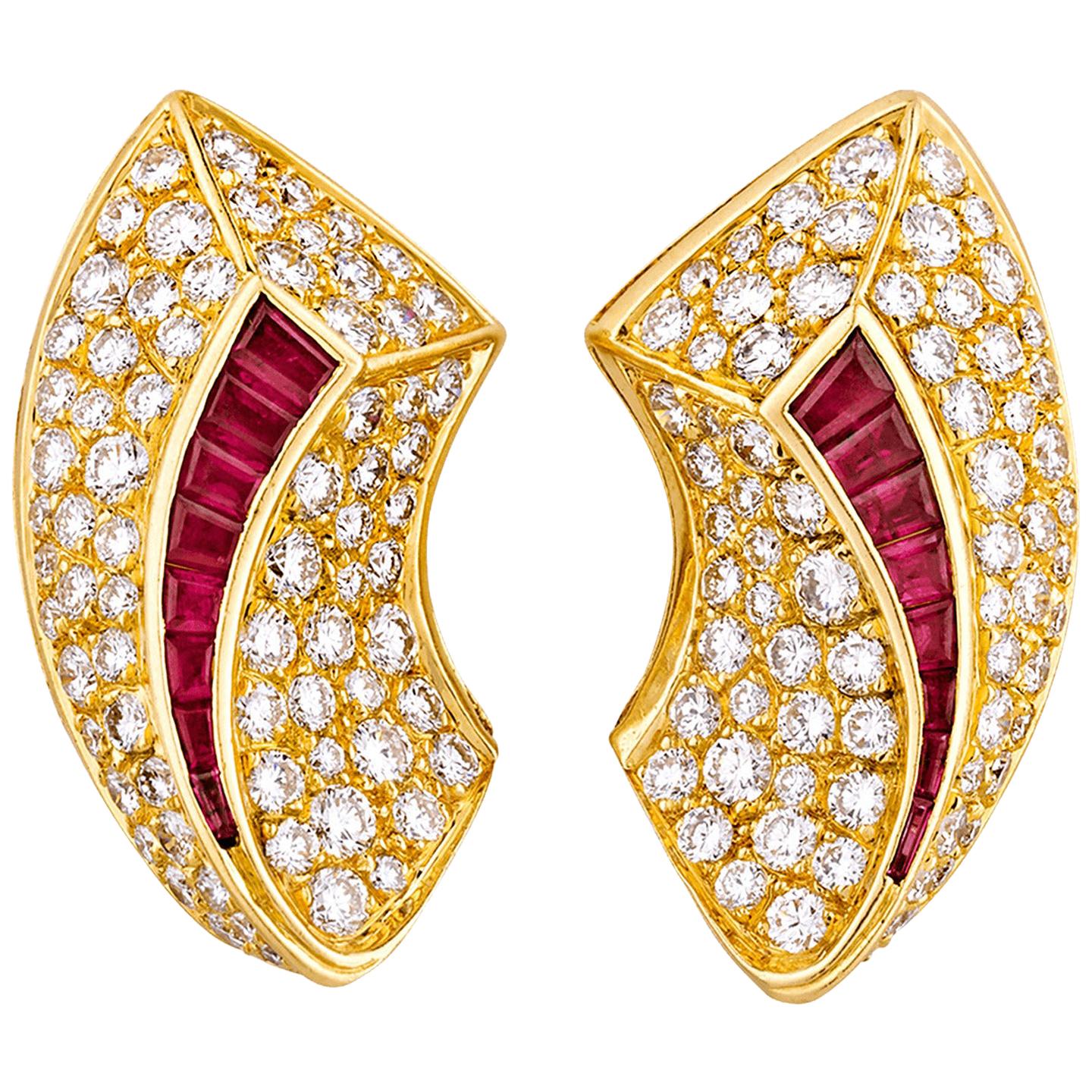 Van Cleef & Arpels Diamond and Ruby Earrings, 6.66 Carat