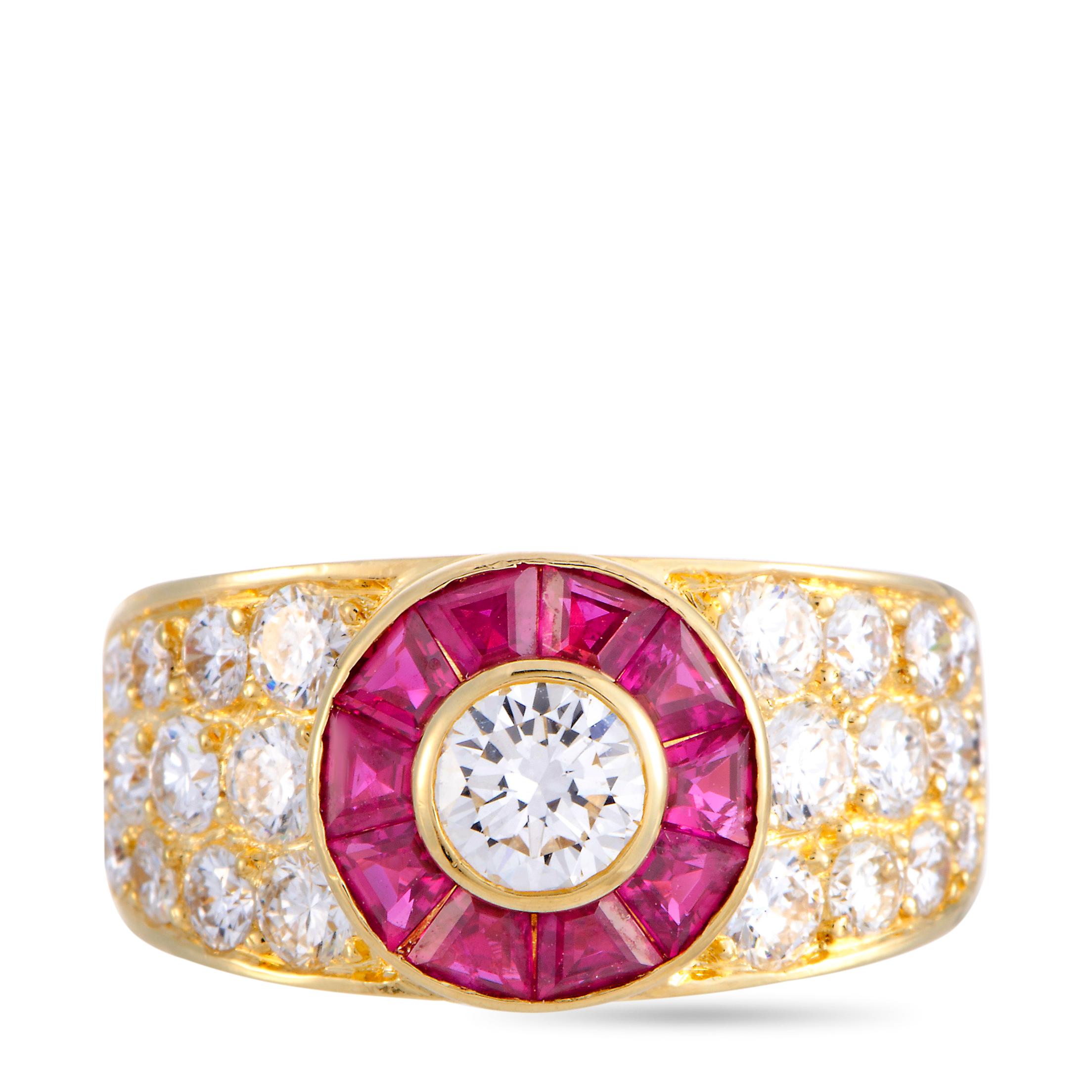 Women's Van Cleef & Arpels Diamond and Ruby Yellow Gold Flower Ring