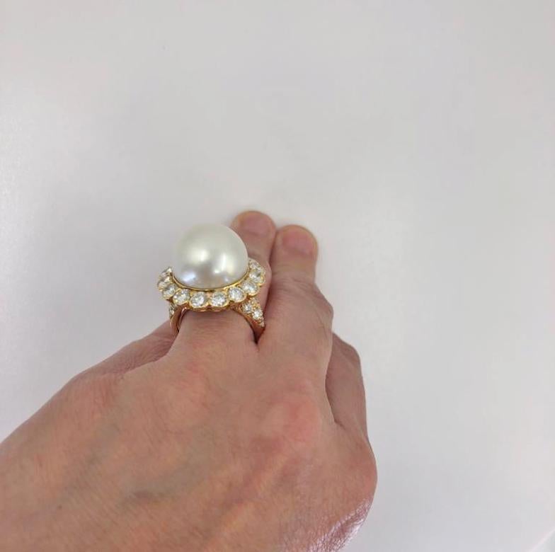 Van Cleef & Arpels South Sea Pearl Diamond Ring For Sale 2