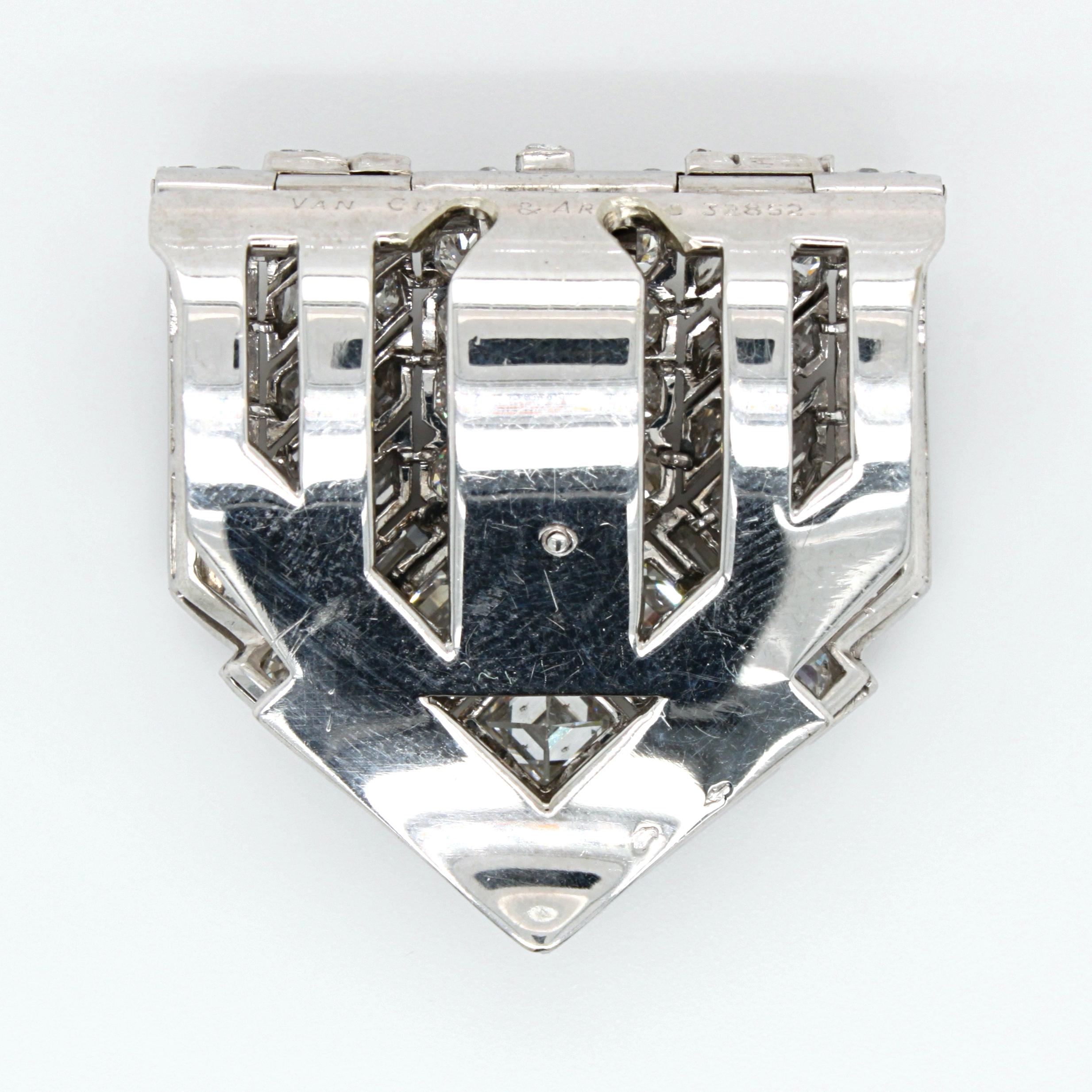 Van Cleef & Arpels Diamond Art Deco Clip, France, ca. 1920s 4