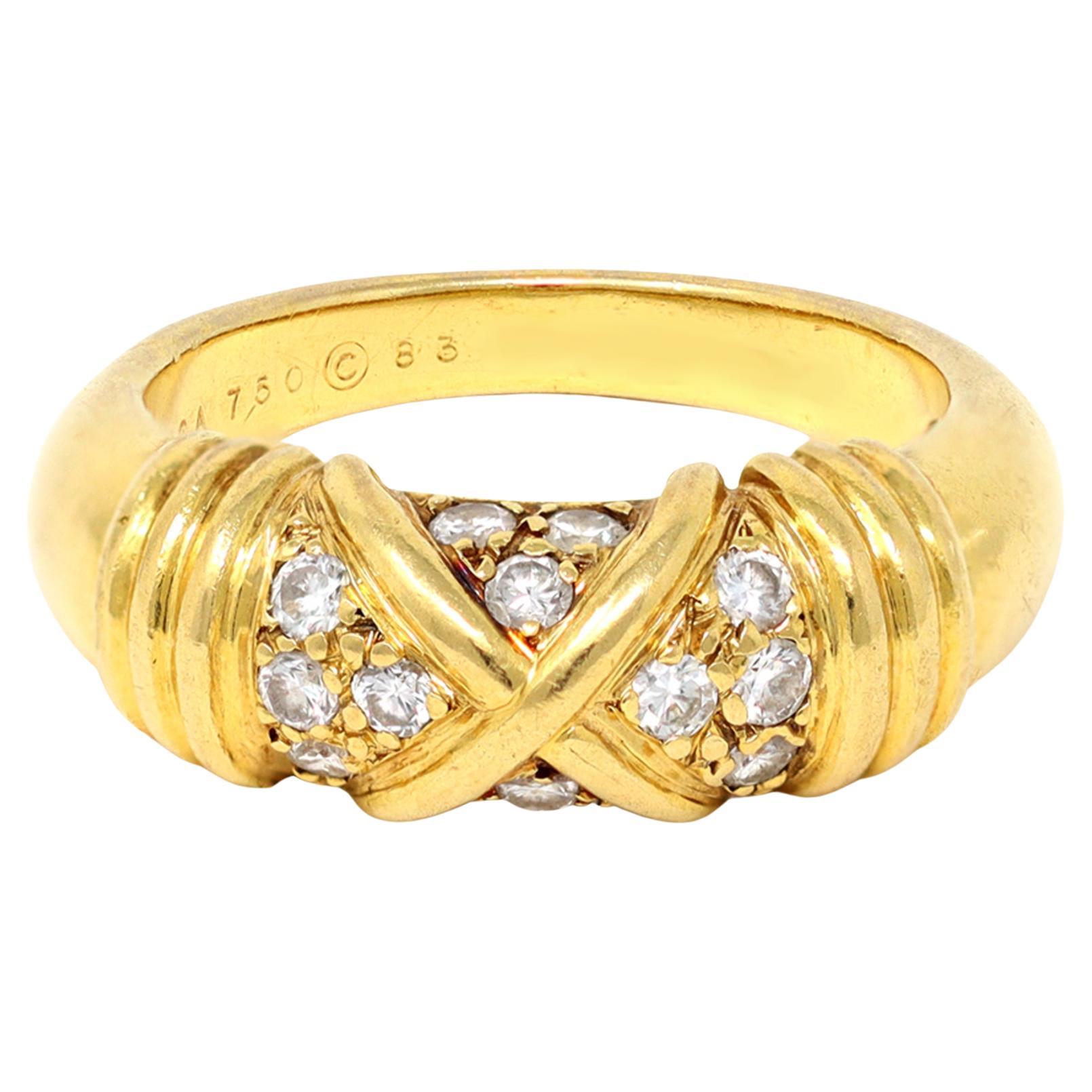 Van Cleef & Arpels Diamond Band Ring in 18 Karat Yellow Gold For Sale