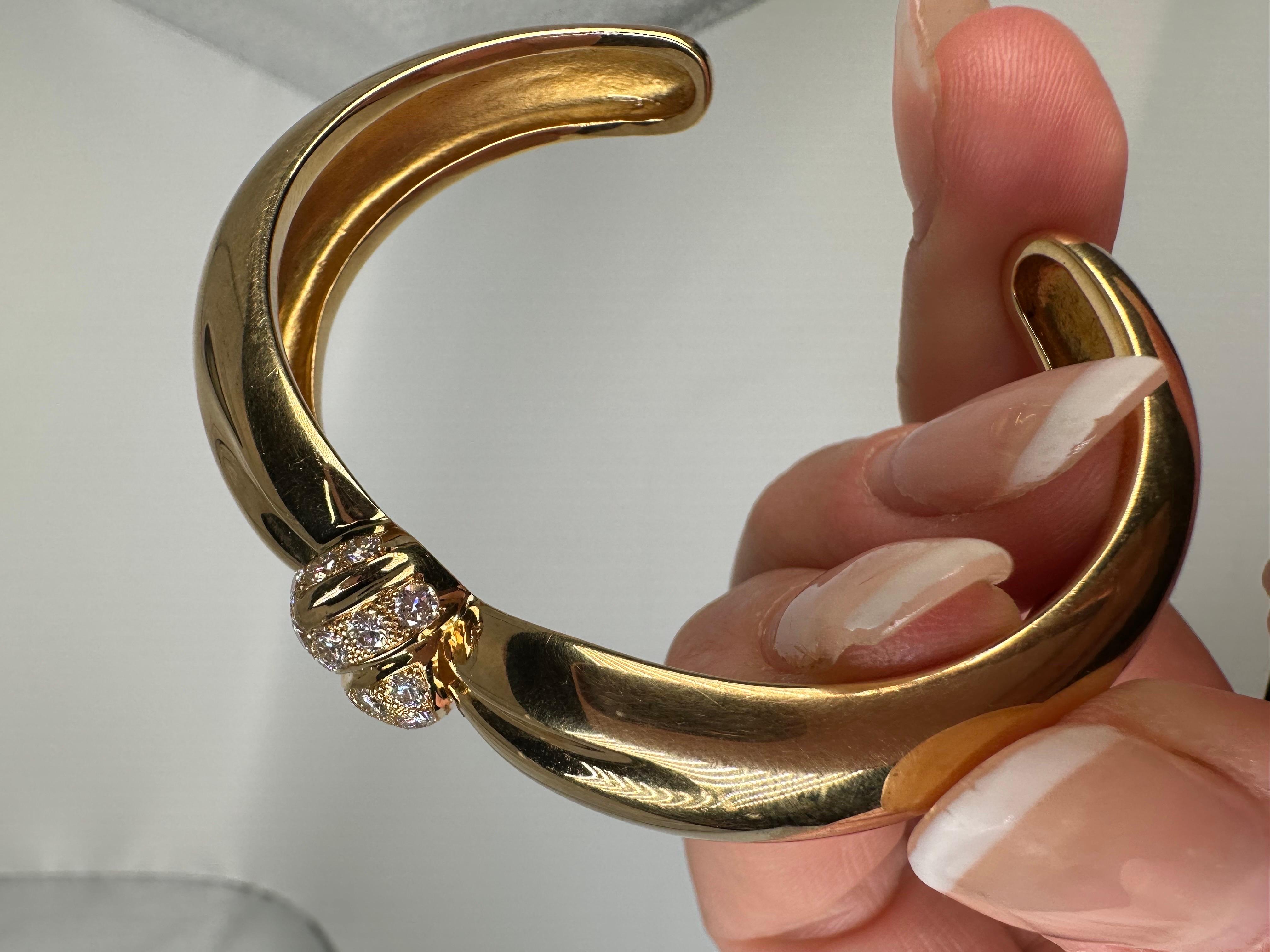 Van Cleef & Arpels Bracelet jonc en diamants 18 carats en vente 1