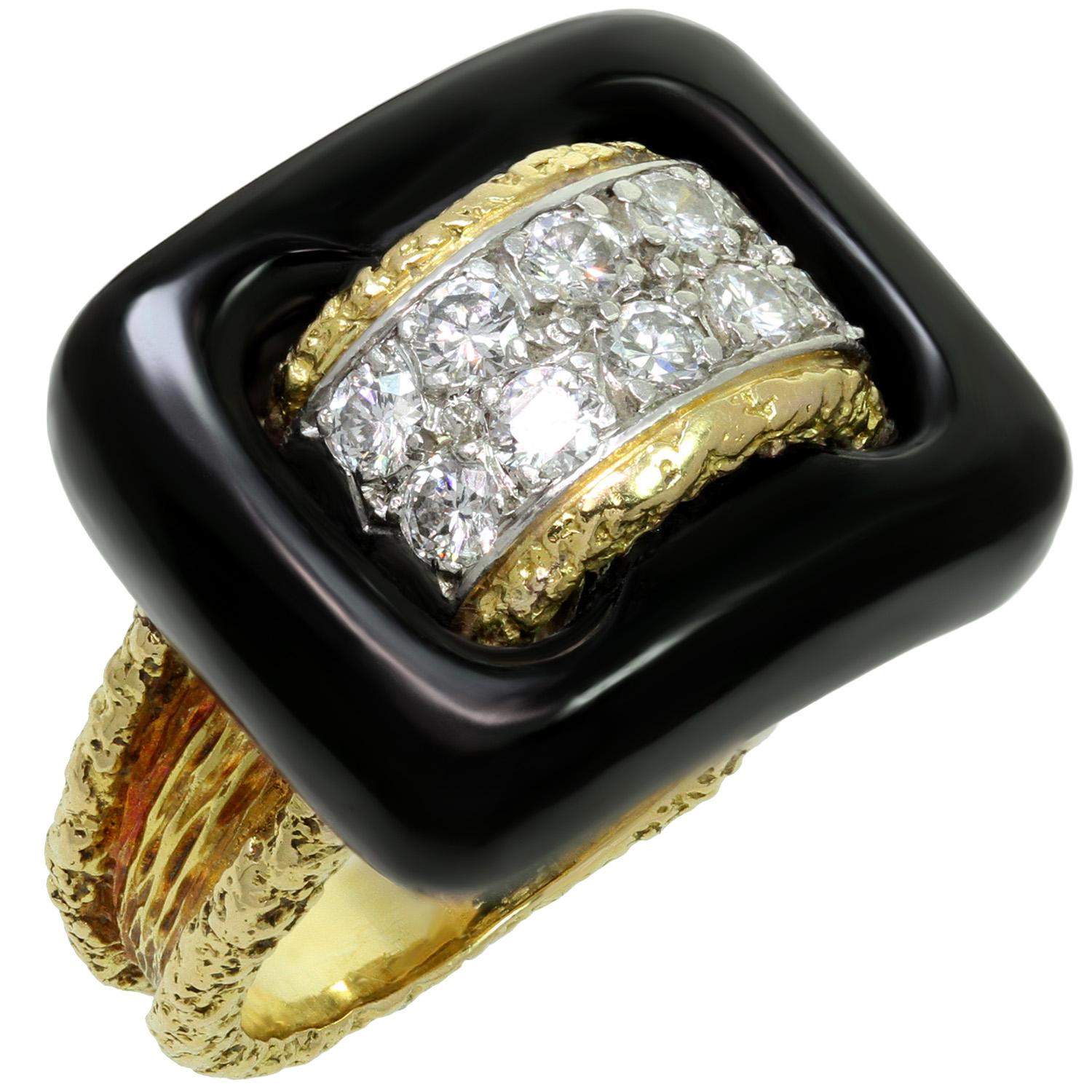Van Cleef & Arpels Diamant Schwarzer Onyx Strukturierter Gelbgold Ring im Angebot