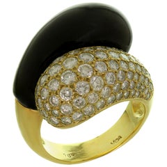 Retro Van Cleef & Arpels Diamond Black Onyx Yellow Gold Ring