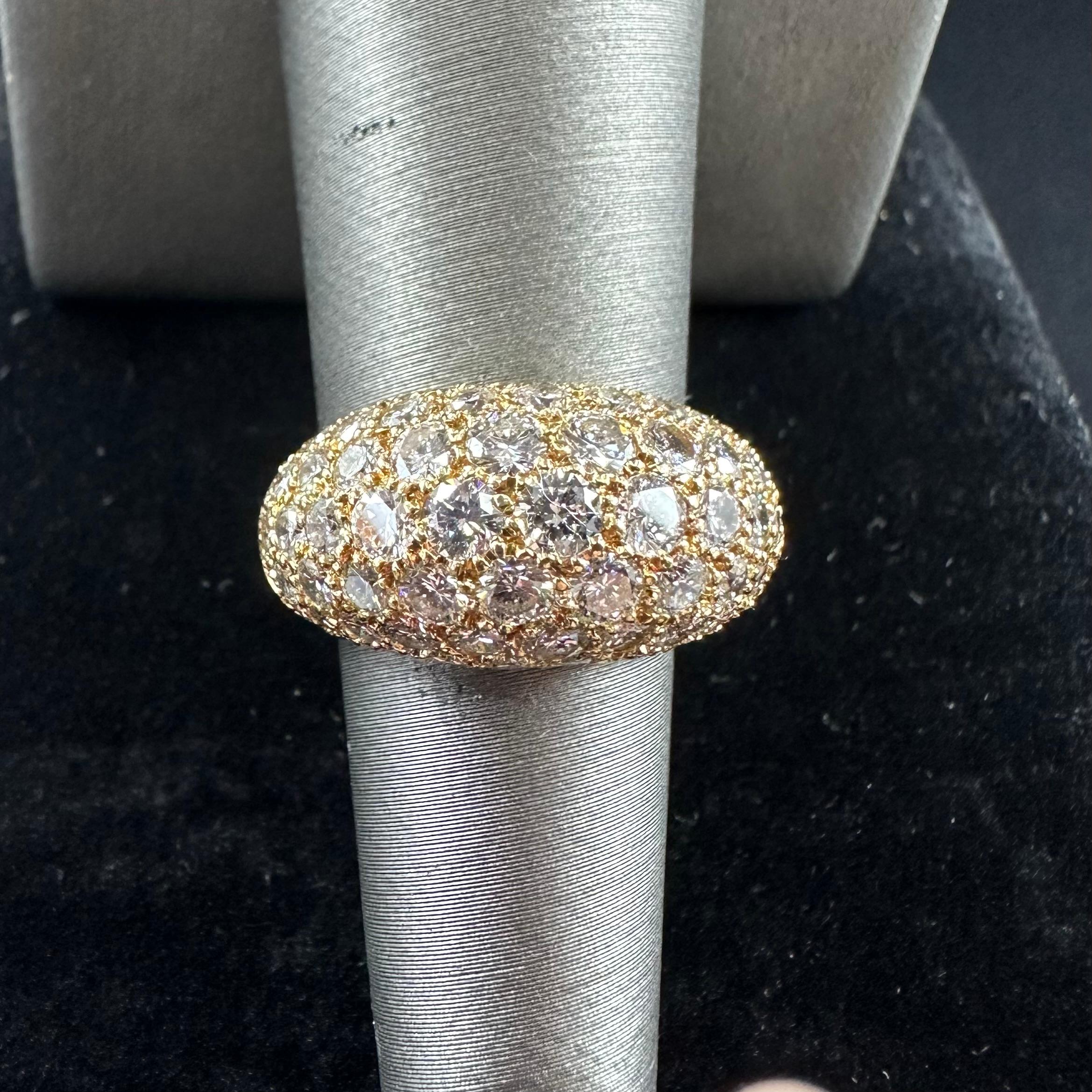 Brilliant Cut Van Cleef & Arpels  Diamond Bombé Ring 18k Yellow Gold For Sale