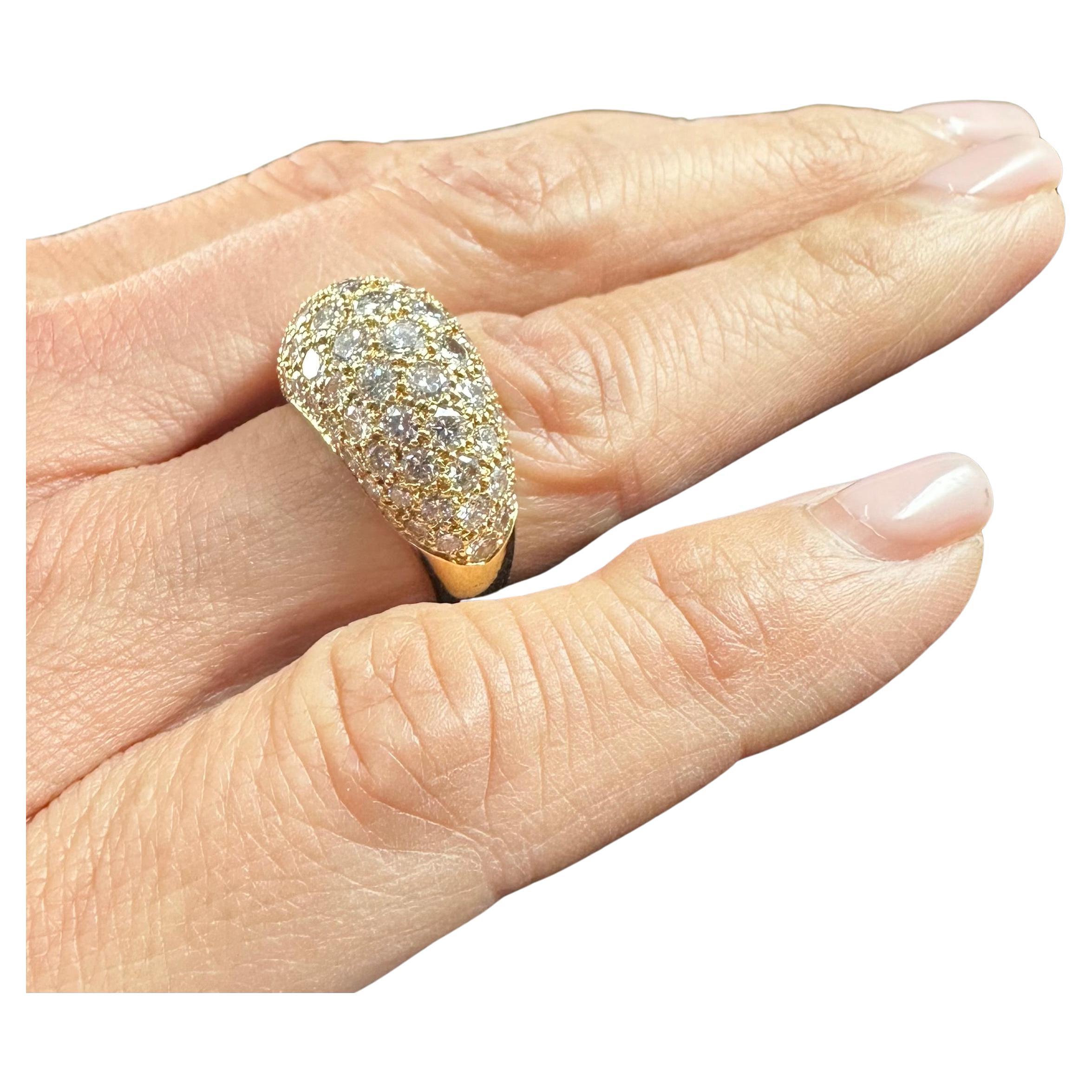 Van Cleef & Arpels  Diamond Bombé Ring 18k Yellow Gold For Sale