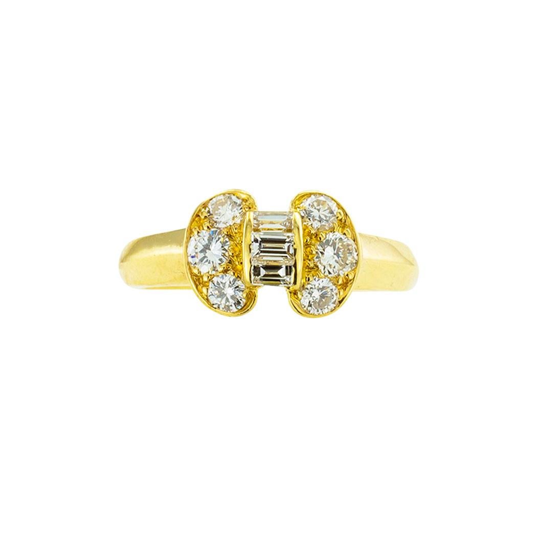 Contemporary Van Cleef & Arpels Diamond Bow Yellow Gold Ring