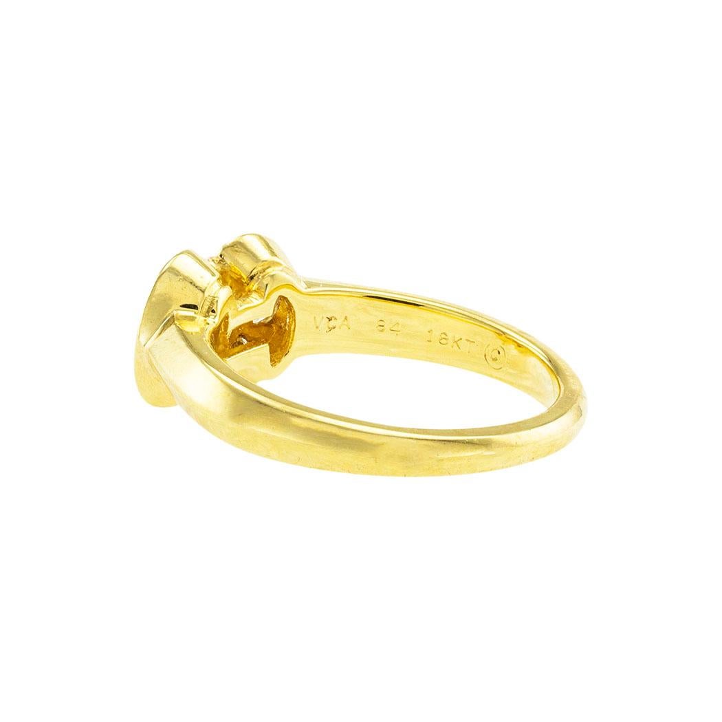 Van Cleef & Arpels Diamond Bow Yellow Gold Ring In Good Condition In Los Angeles, CA