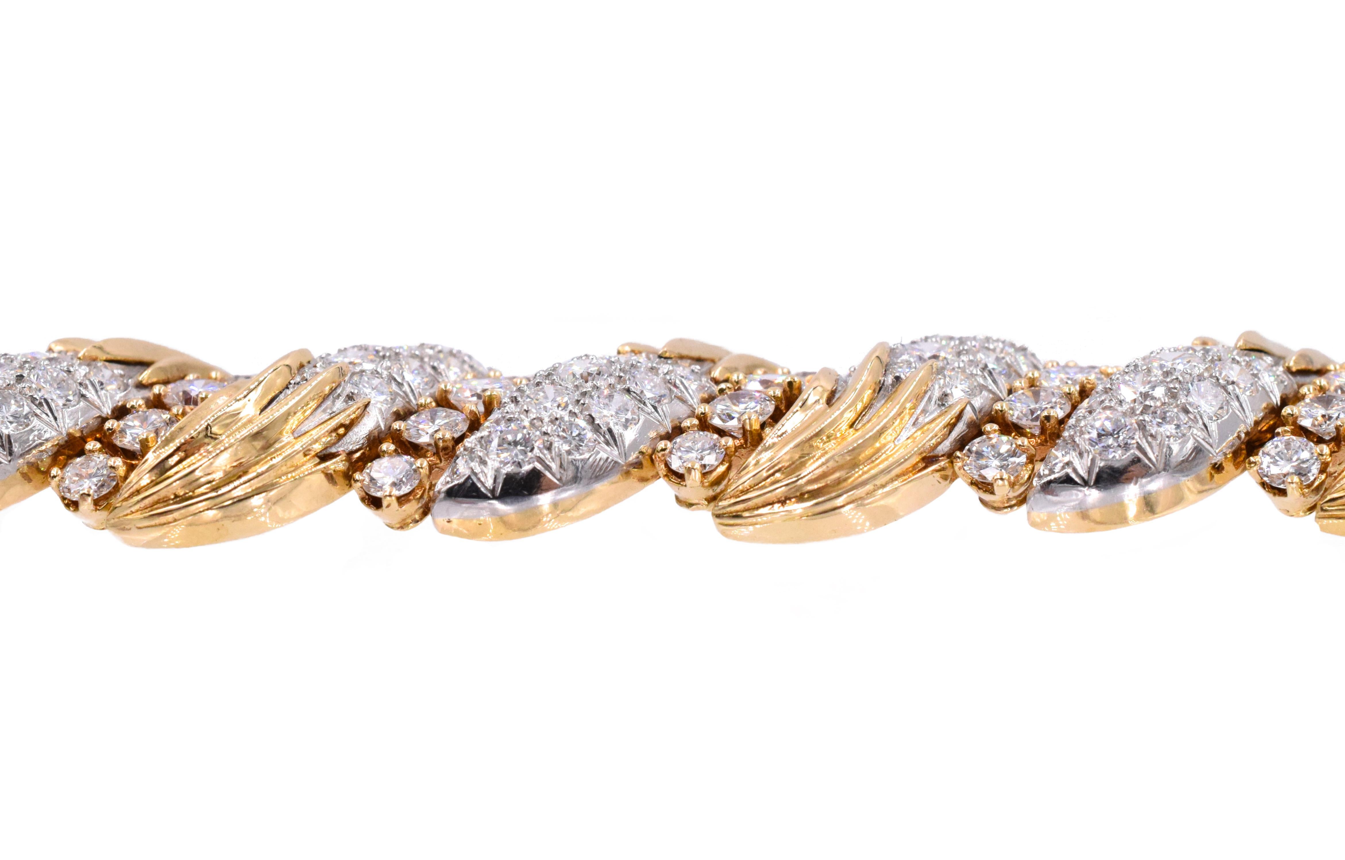 Van Cleef & Arpels Diamantarmband Franzsisch im Zustand „Hervorragend“ in New York, NY