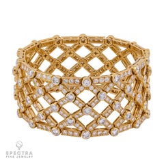 Van Cleef & Arpels Diamond Bracelet in 18kt Yellow Gold, circa 1986