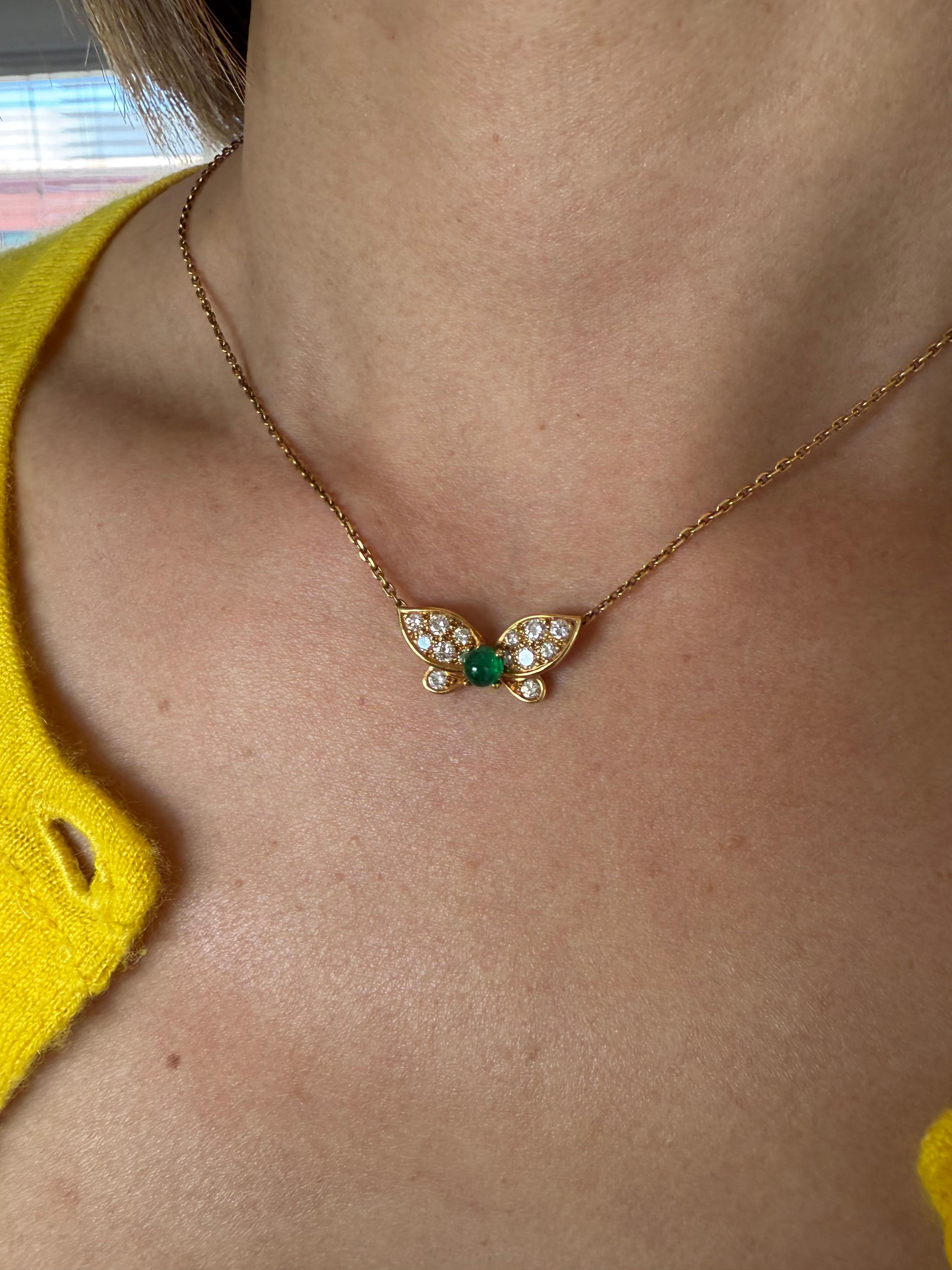 Van Cleef & Arpels Diamond Butterfly Necklace For Sale 5