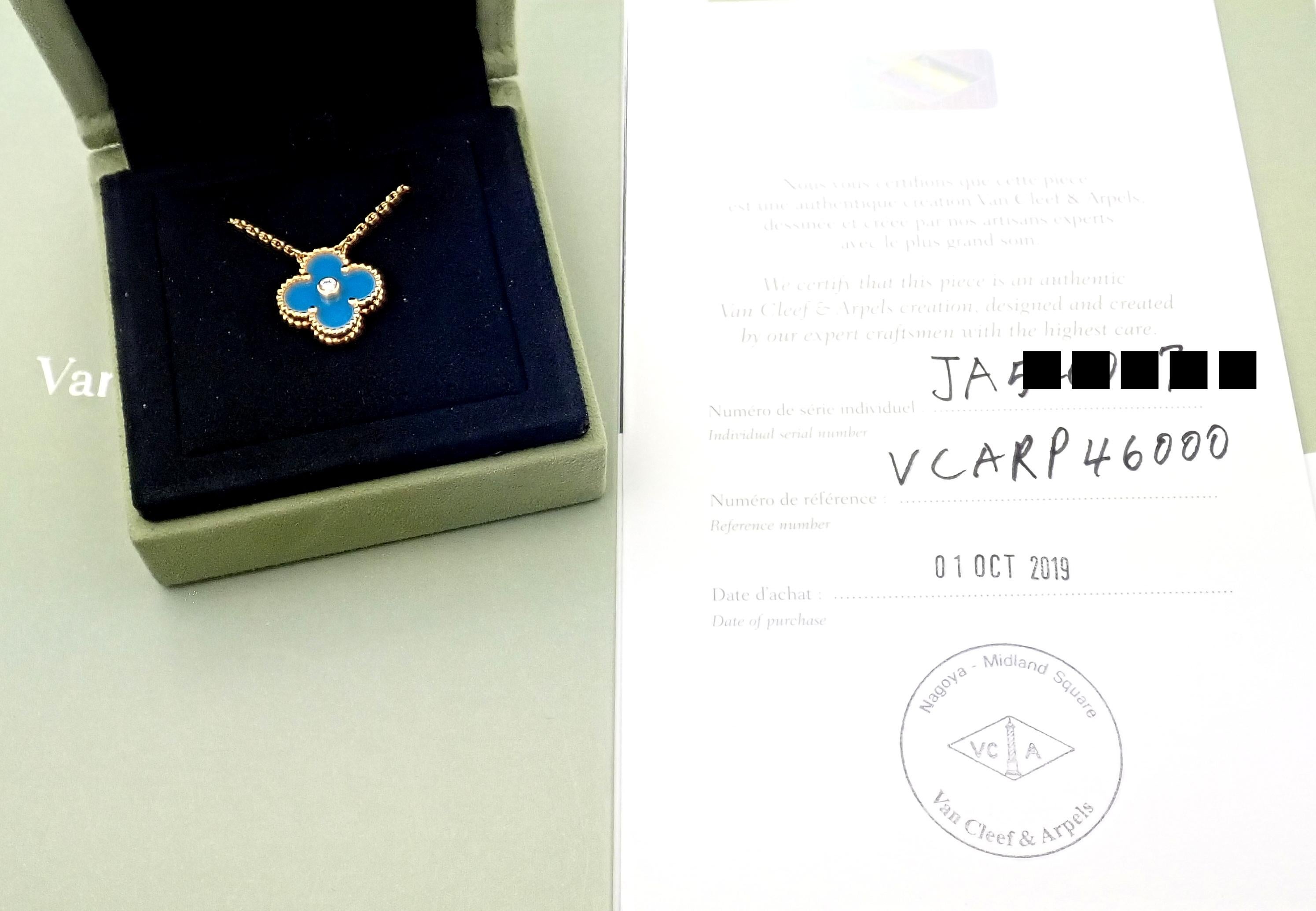 18k Rose Gold Limited Edition Alhambra Diamond Mother Of Pearl Necklace
With 1 alhambra shape Blue Sevres Porcelain
1 round brilliant cut diamond VVS1 clarity, E color total weight approximately .05ct
This necklace comes with Van Cleef & Arpels