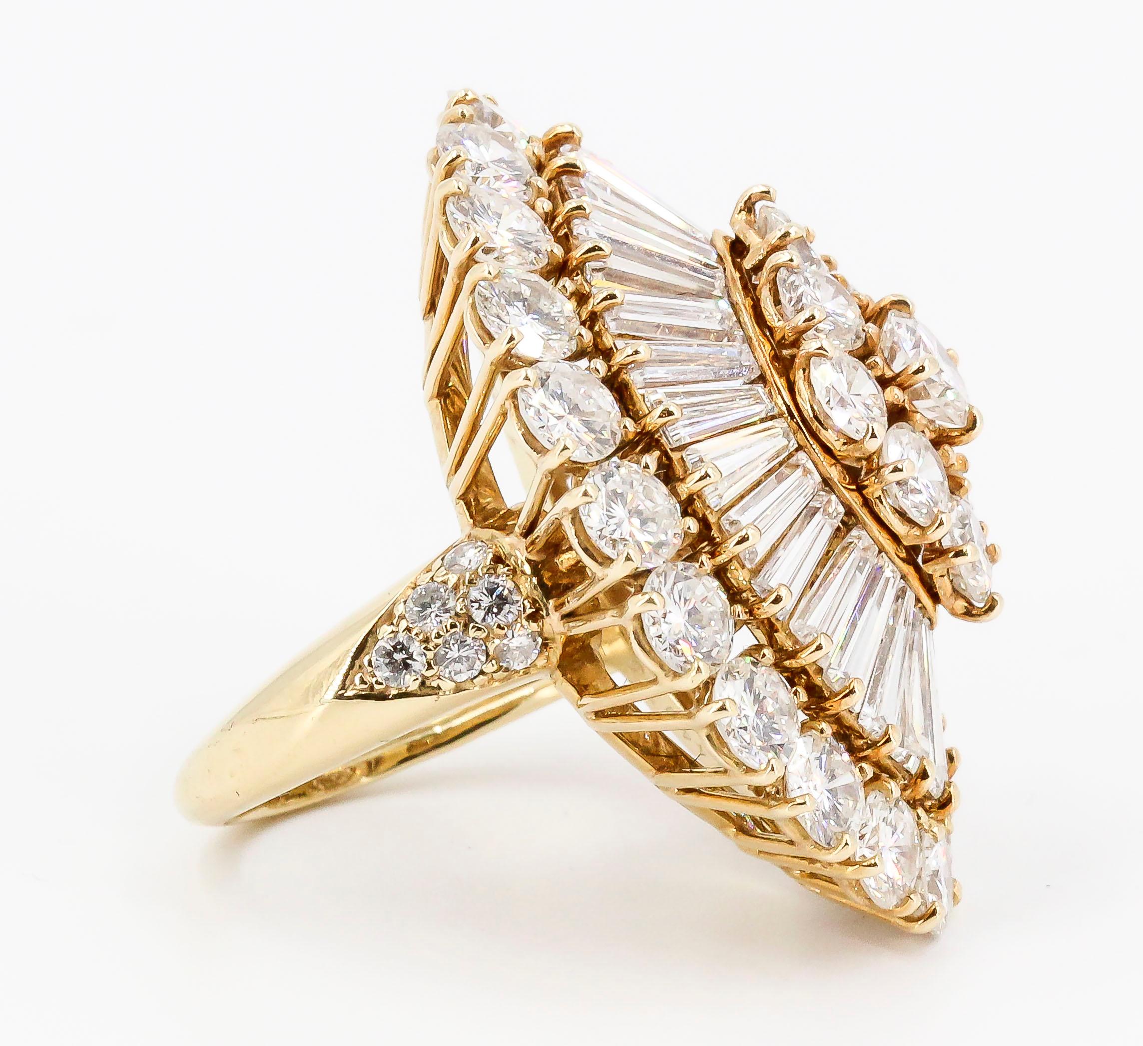 Van Cleef & Arpels Mixed Cut Diamond and 18 Karat Gold Ballerina Dome Ring In Good Condition In New York, NY