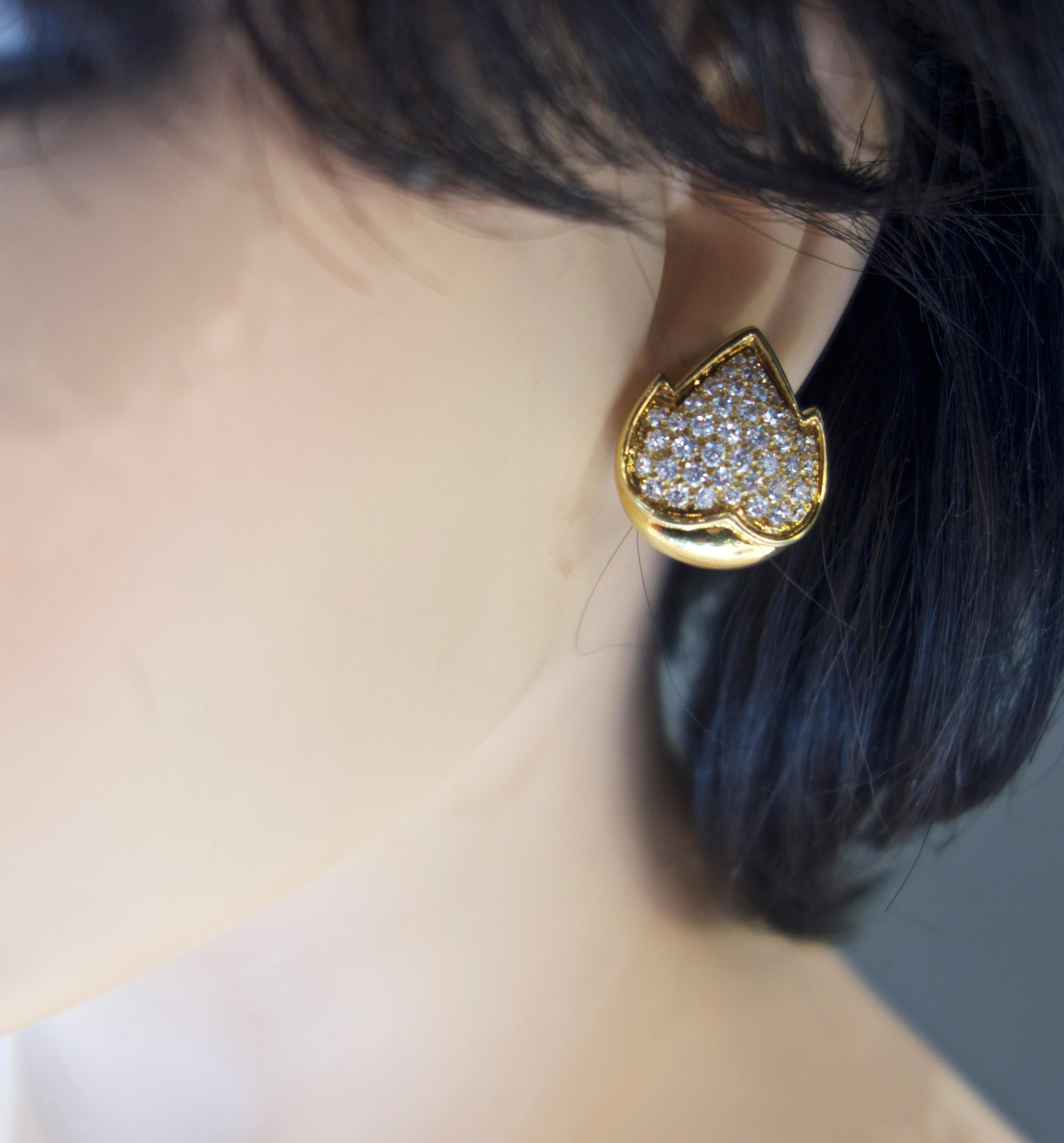 Women's or Men's Van Cleef & Arpels Diamond Earrings