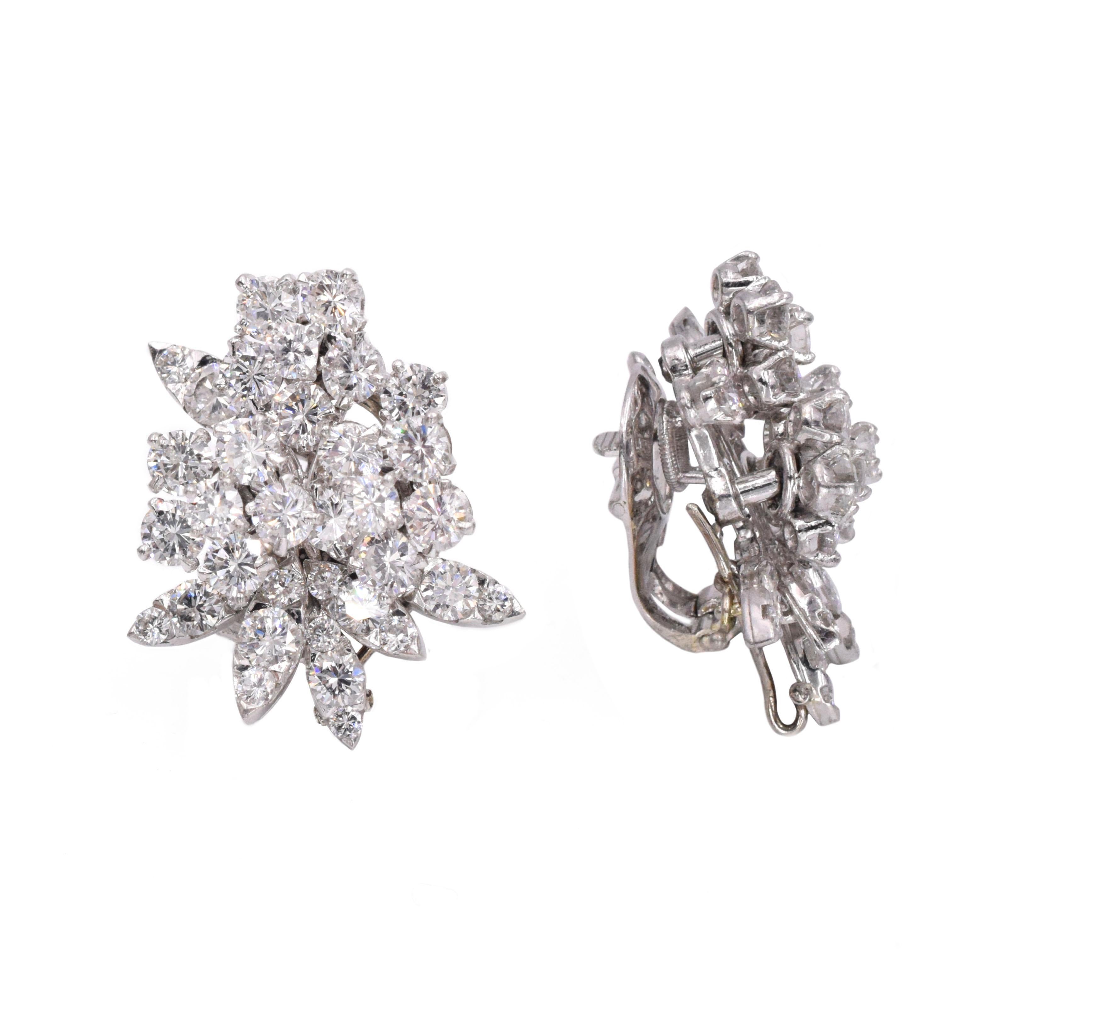 Van Cleef & Arpels Diamond Earrings In Excellent Condition In New York, NY