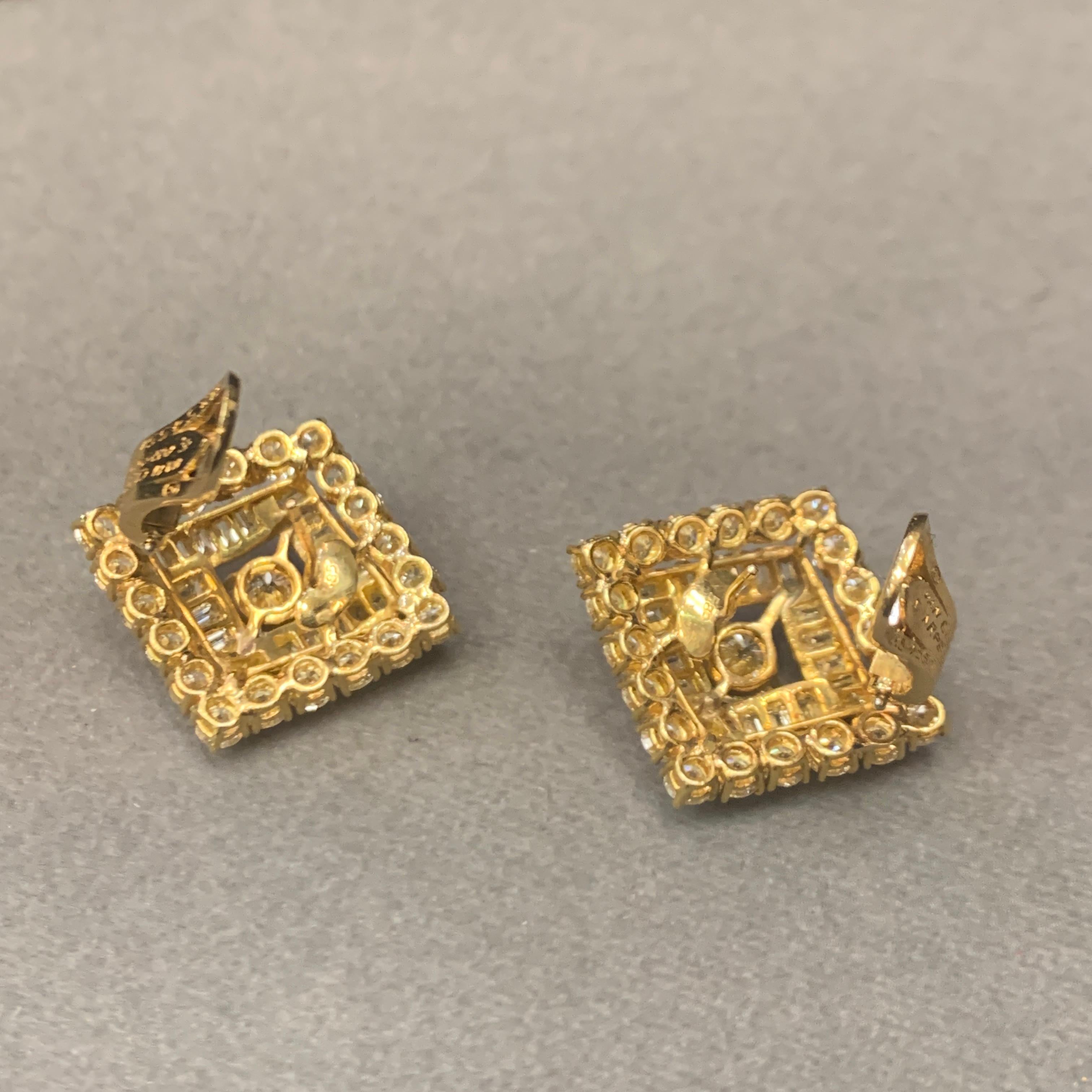 Van Cleef & Arpels Diamond Earrings For Sale 3