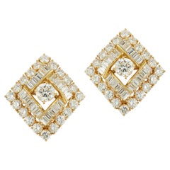 Van Cleef & Arpels Diamond Earrings