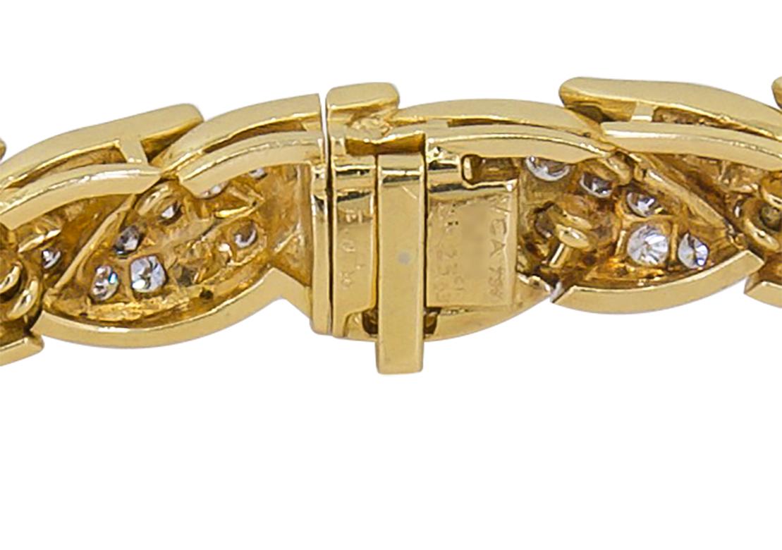 Van Cleef & Arpels Collier lion en diamants et émeraudes Bon état - En vente à New York, NY
