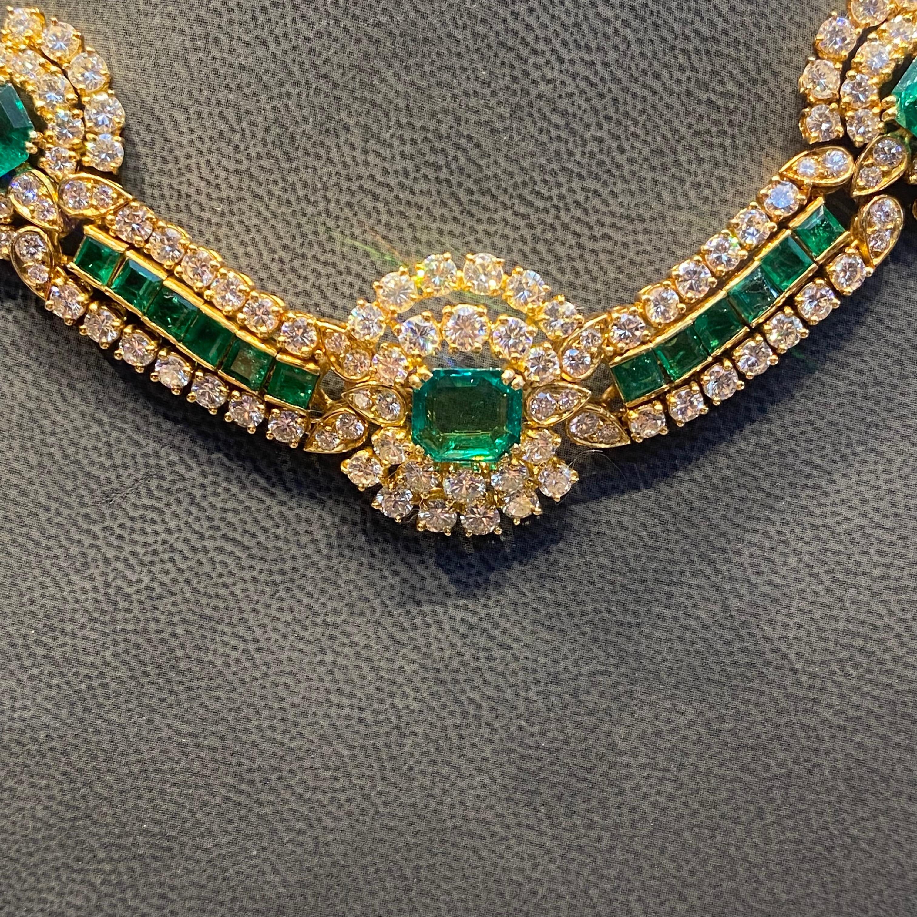Van Cleef & Arpels Diamond & Emerald Necklace For Sale 5