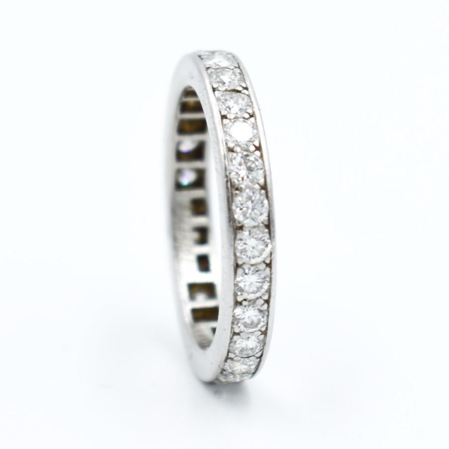 Taille brillant Van Cleef & Arpels, anneau d'éternité en diamants 1,5 carat CIRCA 1930 en vente