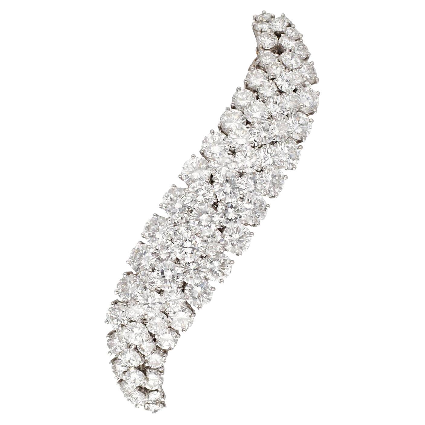VAN CLEEF & ARPELS Diamond Flame Brooch