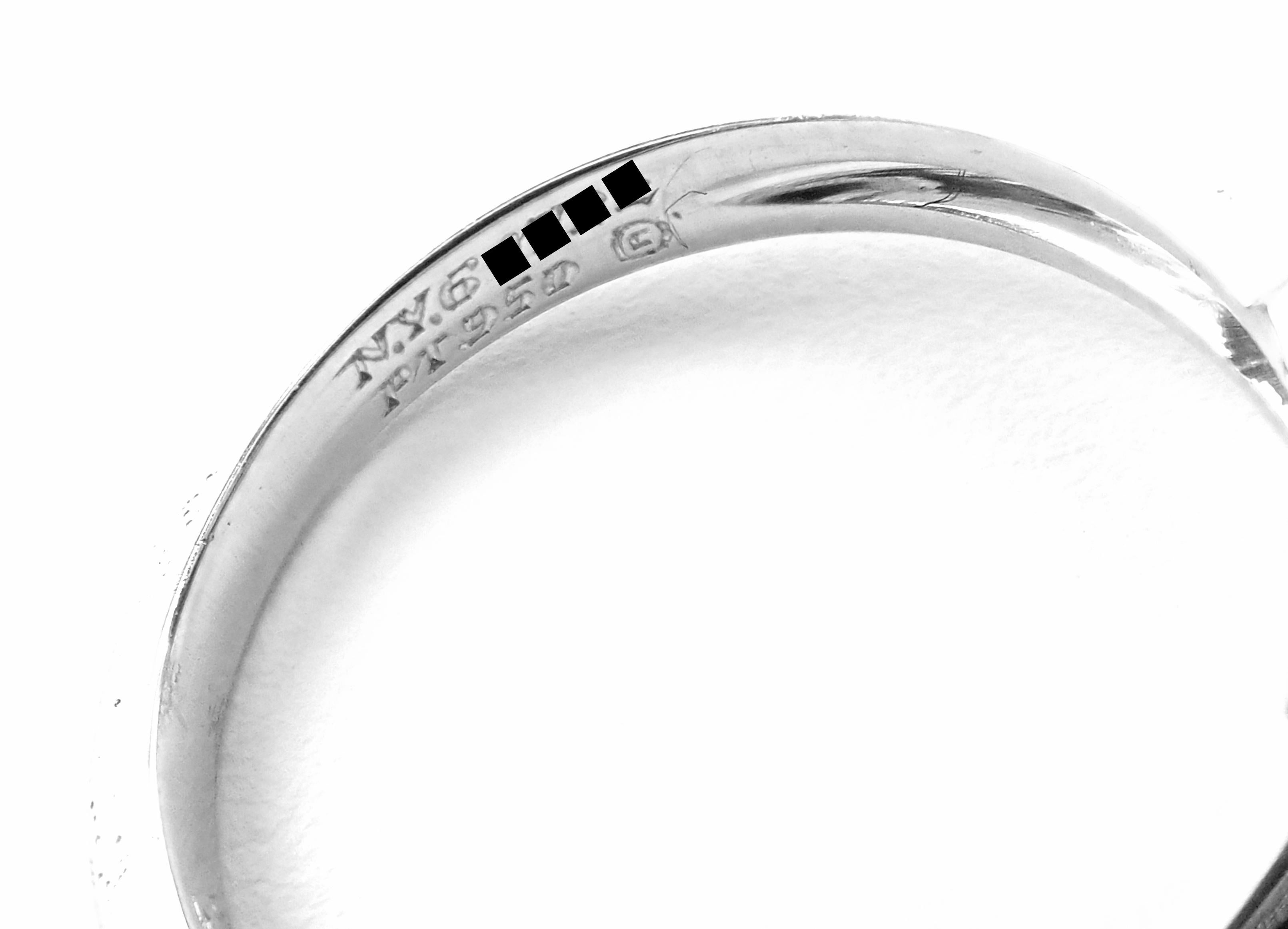 Van Cleef & Arpels Diamond Fleurette Flower Platinum Ring For Sale 2