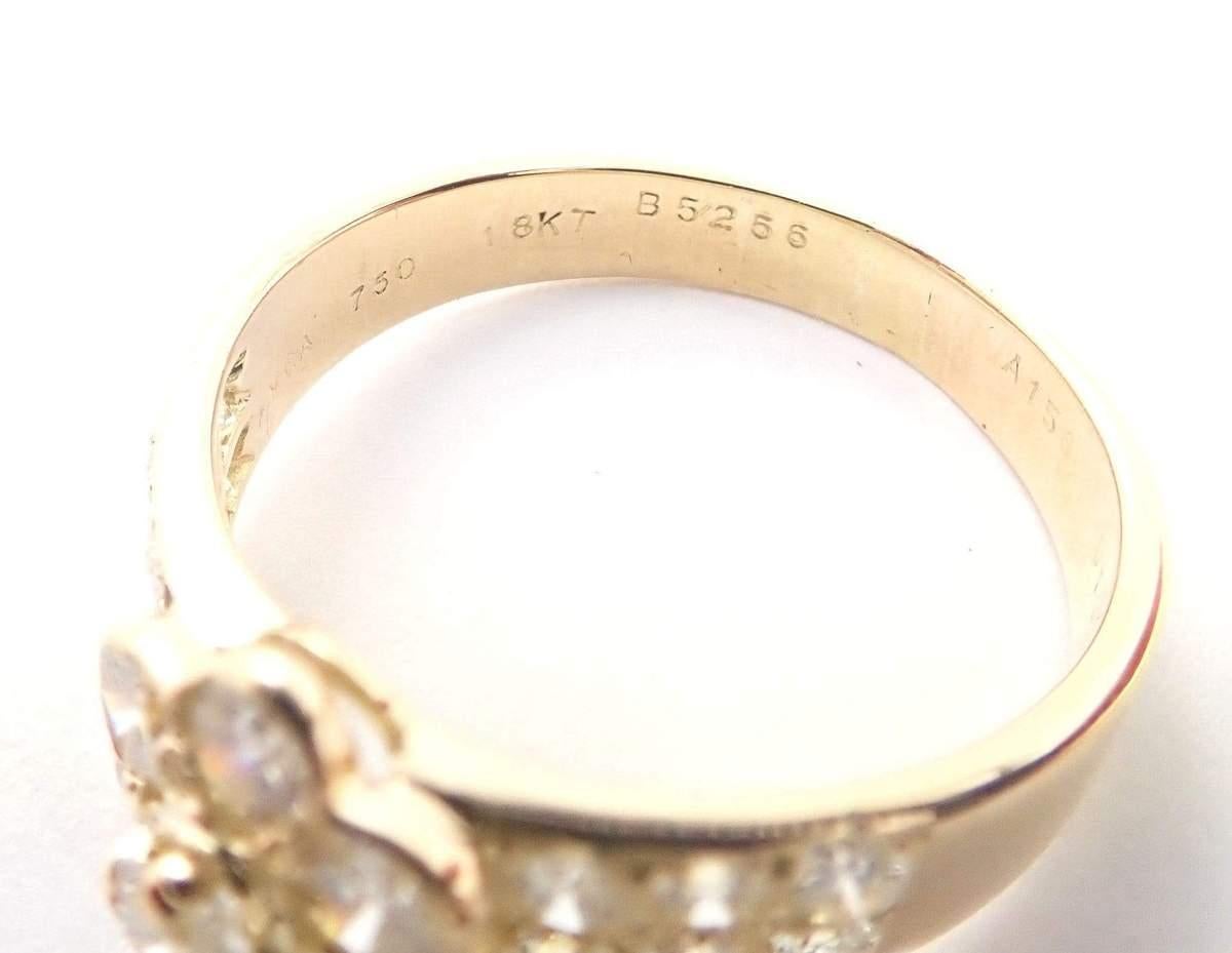 Women's or Men's Van Cleef & Arpels Diamond Fleurette Yellow Gold Ring For Sale
