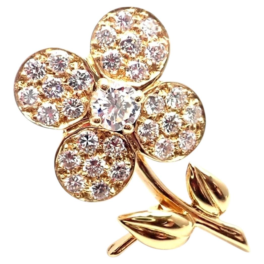 Van Cleef & Arpels Diamond Flower Brooch 18K Yellow Gold