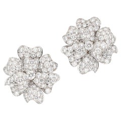VAN CLEEF & ARPELS Diamond Flower Ear Clips