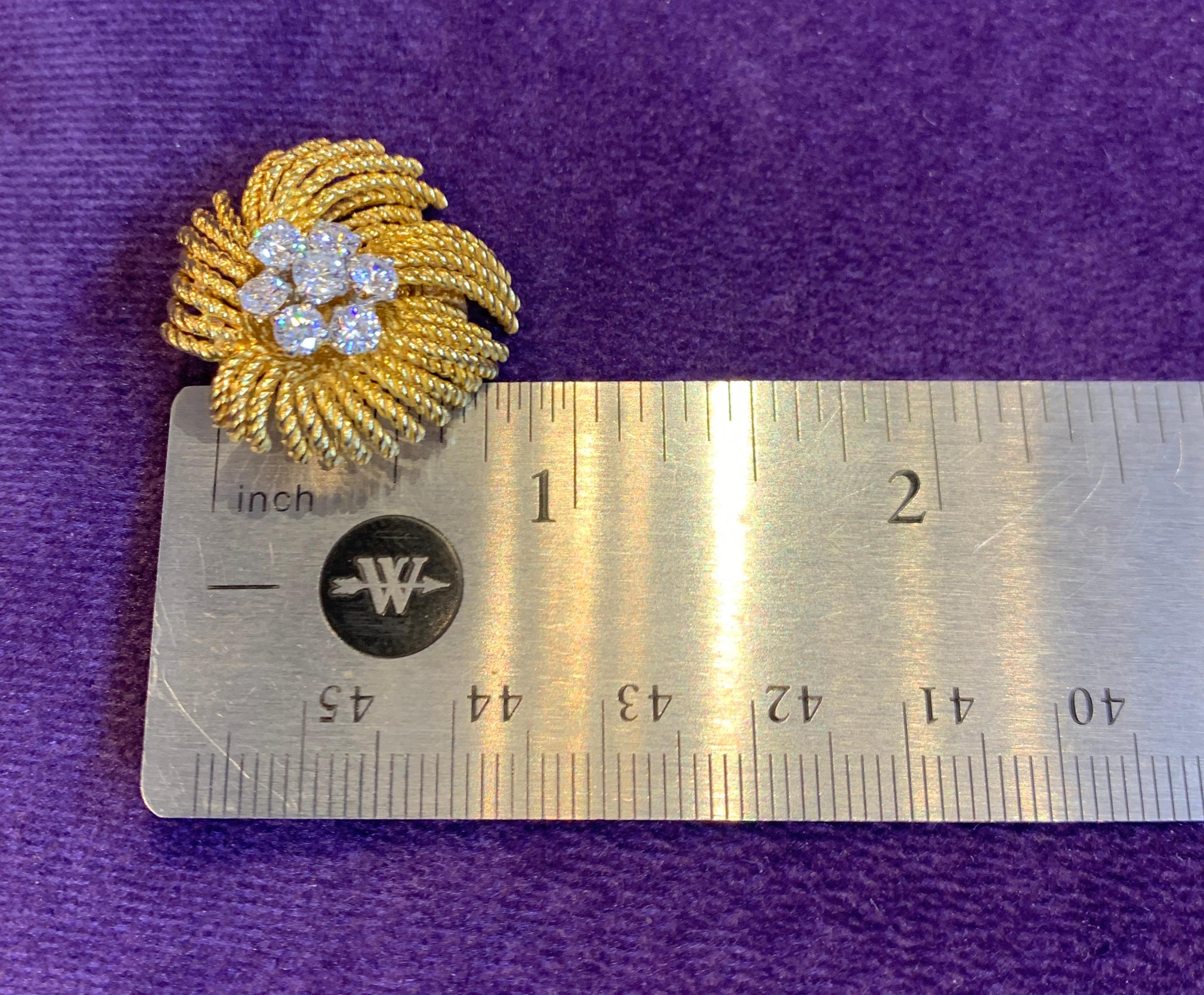 Van Cleef & Arpels Diamond Flower Earrings 3