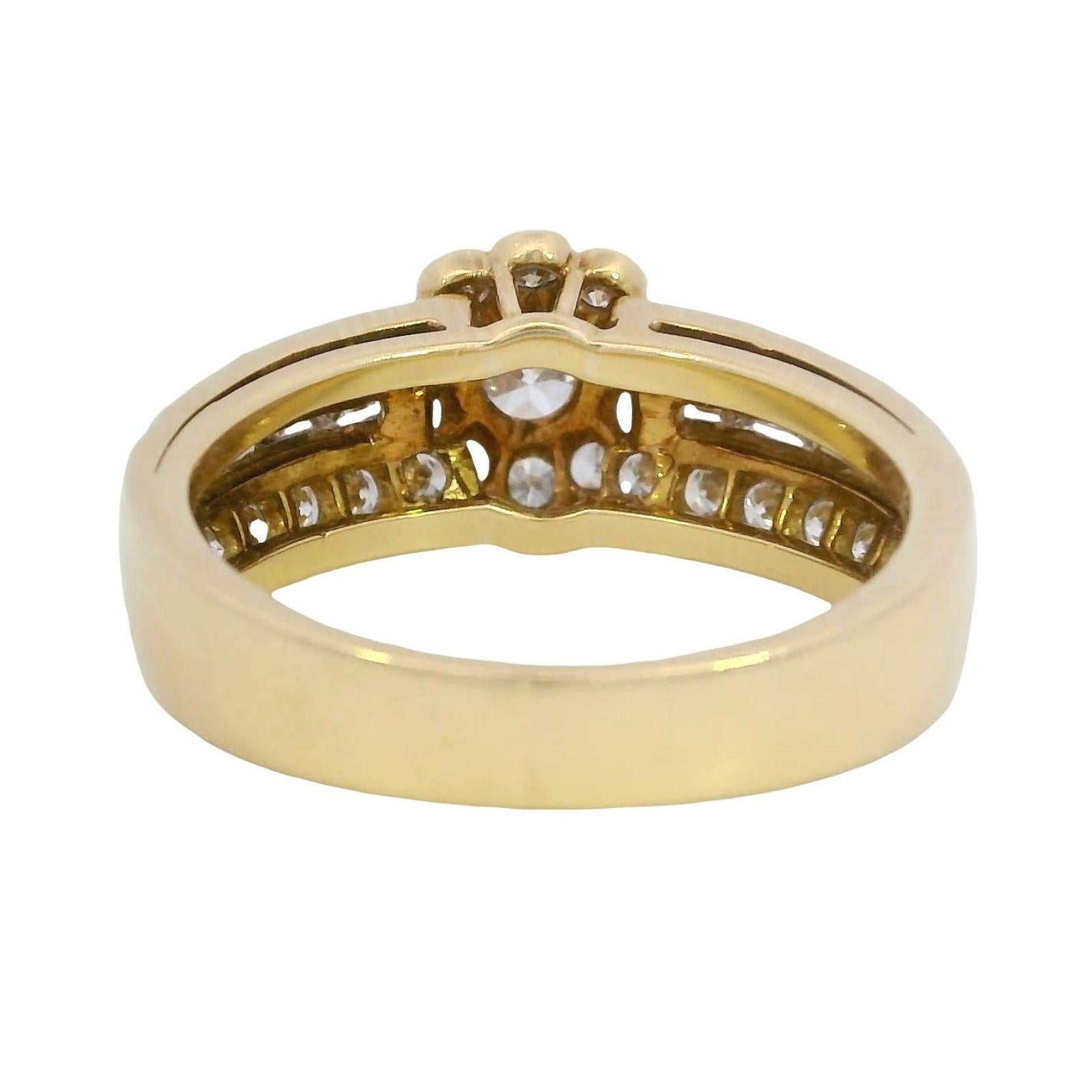 Anello Van Cleef & Arpels con motivo floreale in oro giallo 18 carati ~2,13ctw in vendita 1