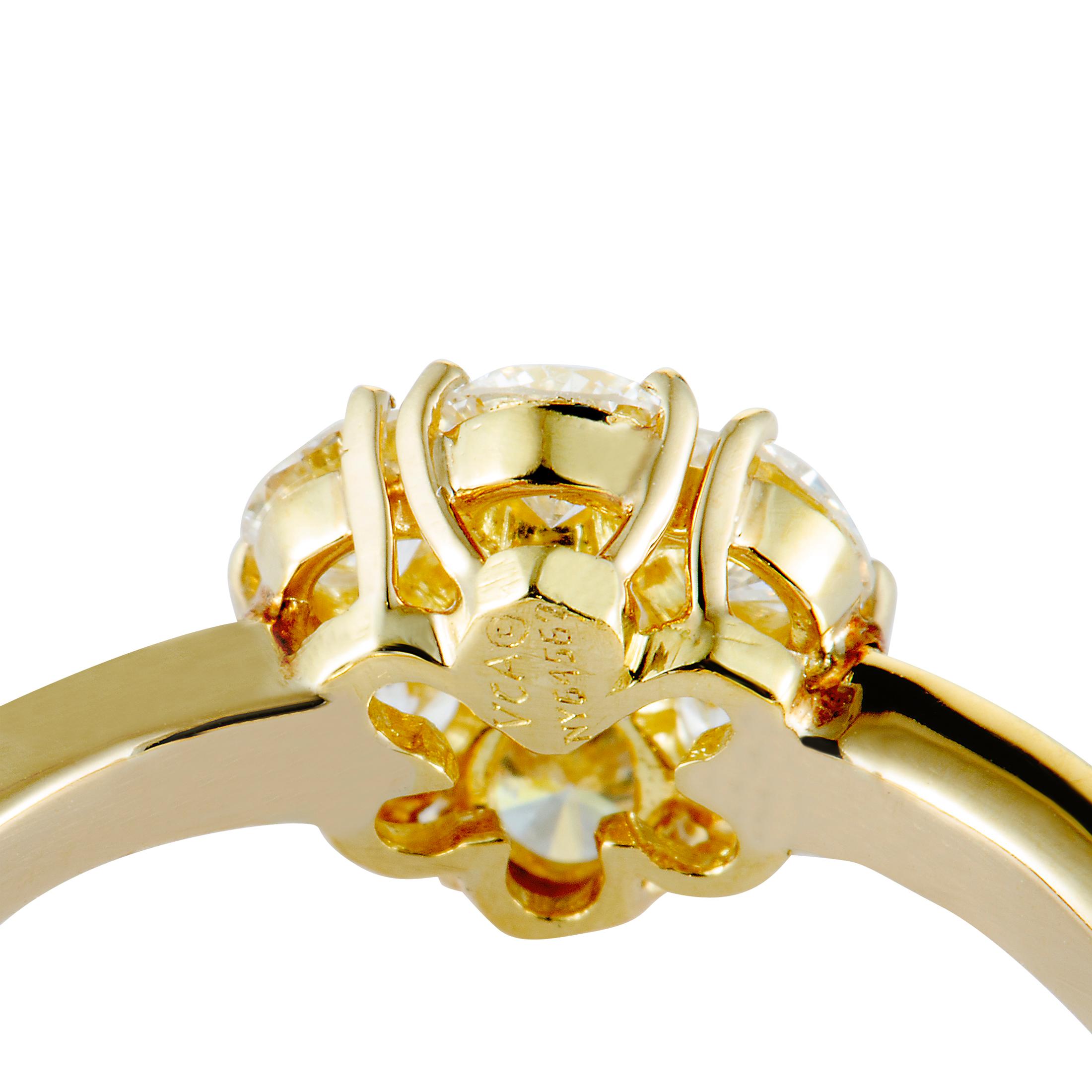 Van Cleef & Arpels Diamond Flower Yellow Gold Band Ring 1