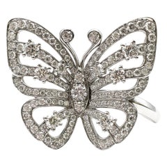 Van Cleef & Arpels Diamond Flying Butterfly Between Finger White Gold Ring